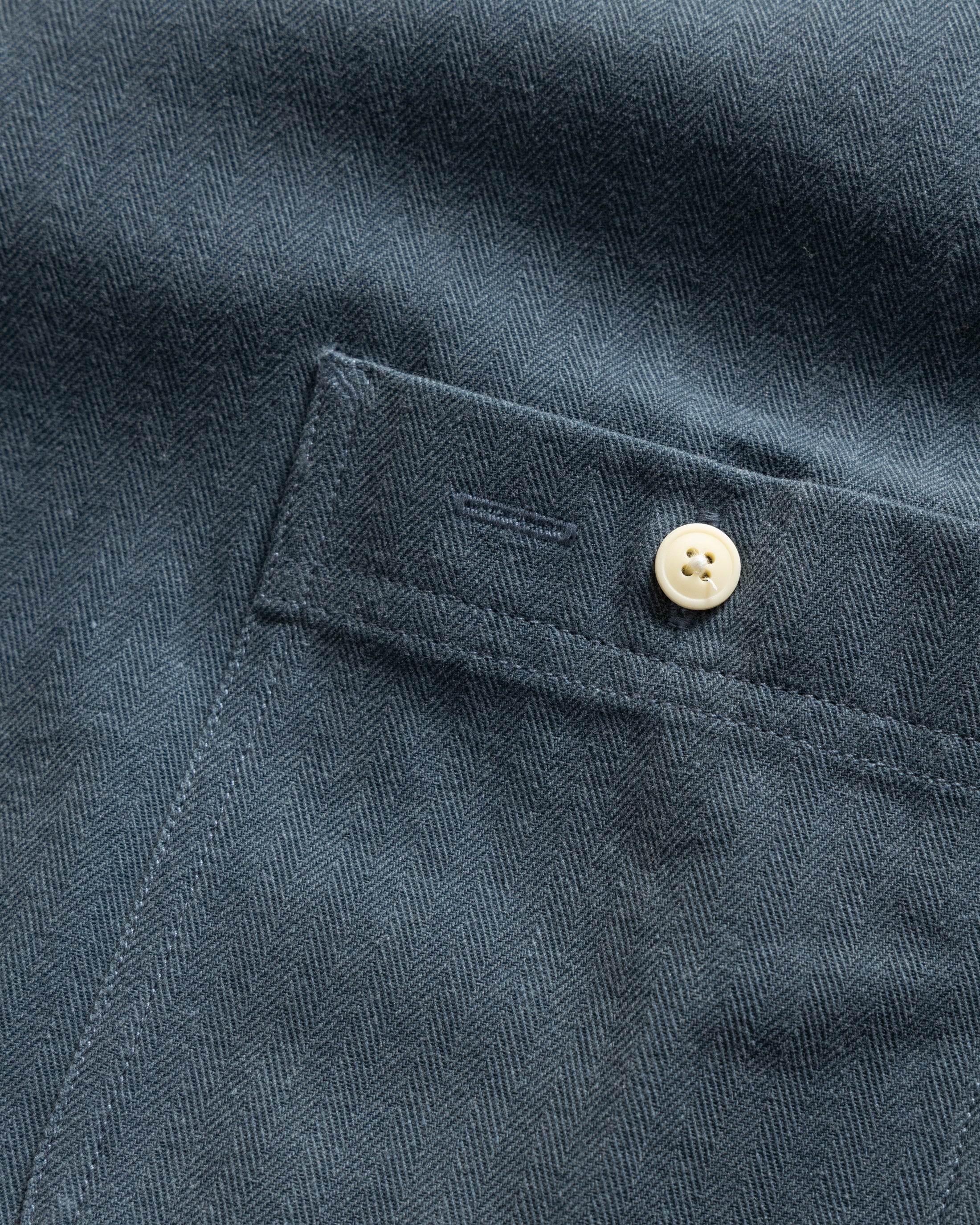 ALBERTO "PER LAVORO" SHIRT - DUSTY NAVY YARN DYED HBT MIL-SPEC COTTON - Image 3