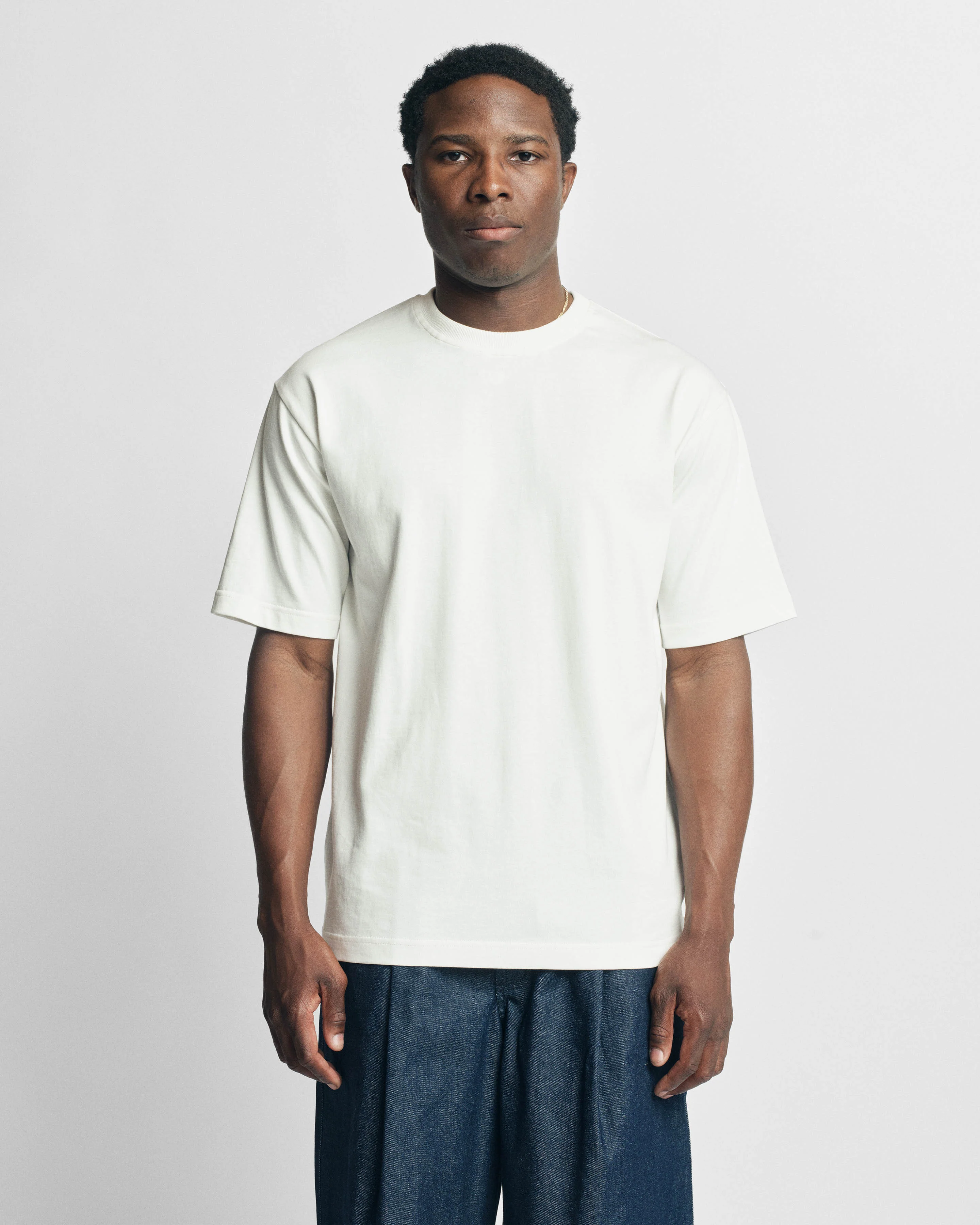 ALY TEE - WHITE 7.75 oz. ALL SEASON COTTON JERSEY - Image 2