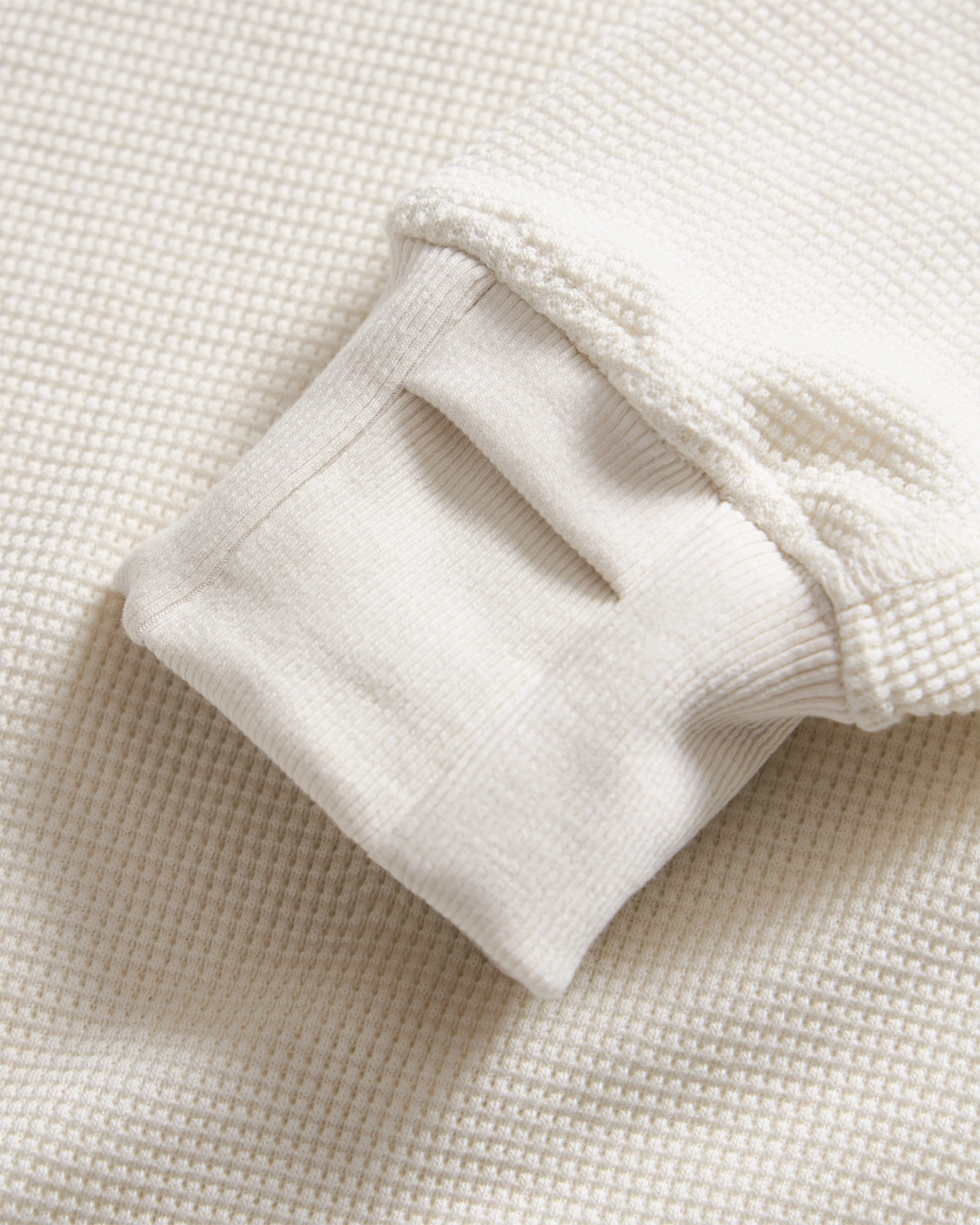 ARIZ LONG SLEEVE CREWNECK - IVORY LIGHTWEIGHT TECH COTTON THERMAL - Image 4
