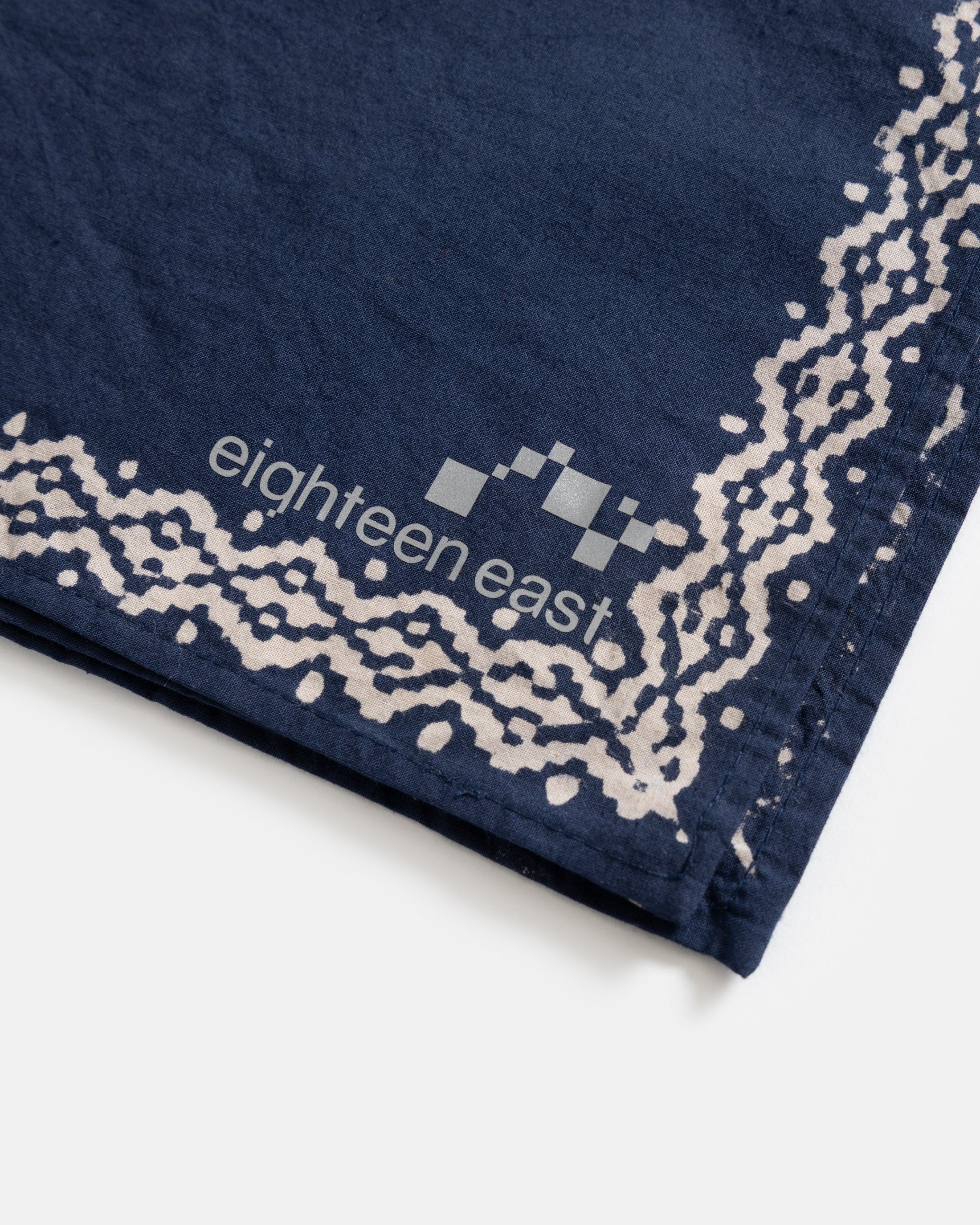 ALTON HAND-BLOCK PRINTED BANDANA - NAVY / ECRU / BROWN COTTON BROADCLOTH - Image 3