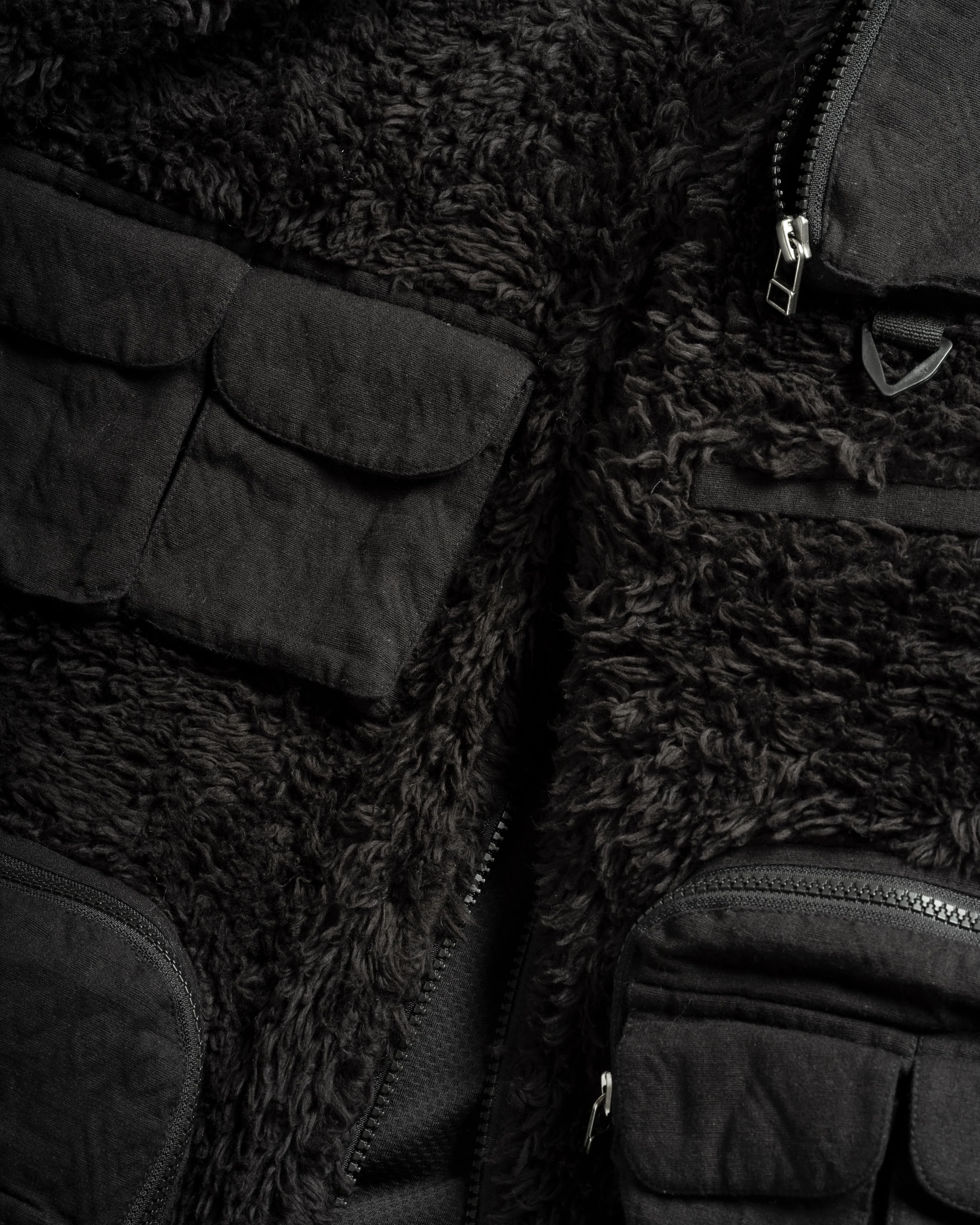 BANKS UTILITY FLEECE - BLACK ORGANIC ORGANIC COTTON SHERPA AND DOUBLE WEAVE JACQUARD COTTON - Image 4