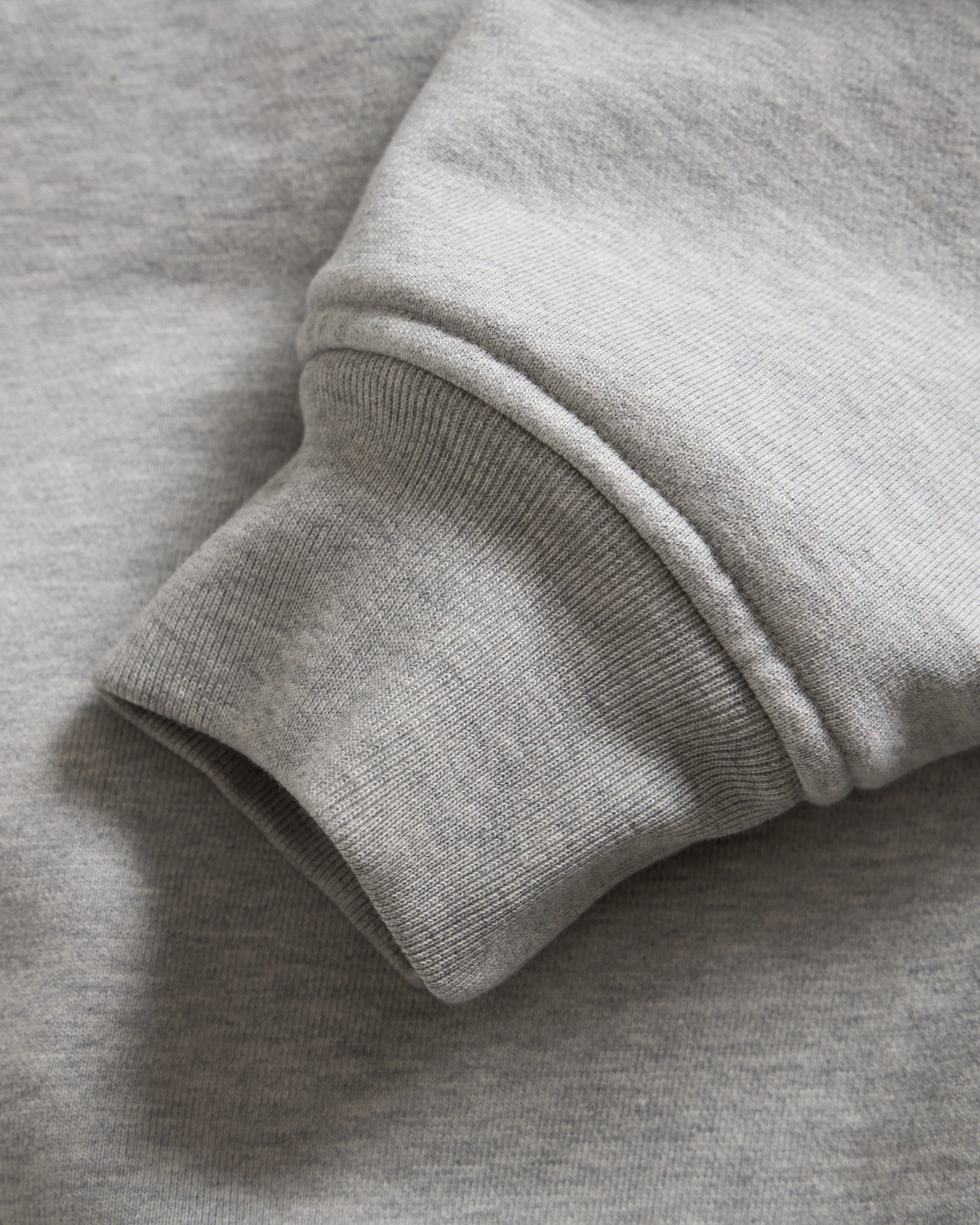 GLOBAL SERIF EMBROIDERED CREWNECK SWEATSHIRT - GYM HEATHER ALL COTTON LOOPBACK TERRY FLEECE - Image 3