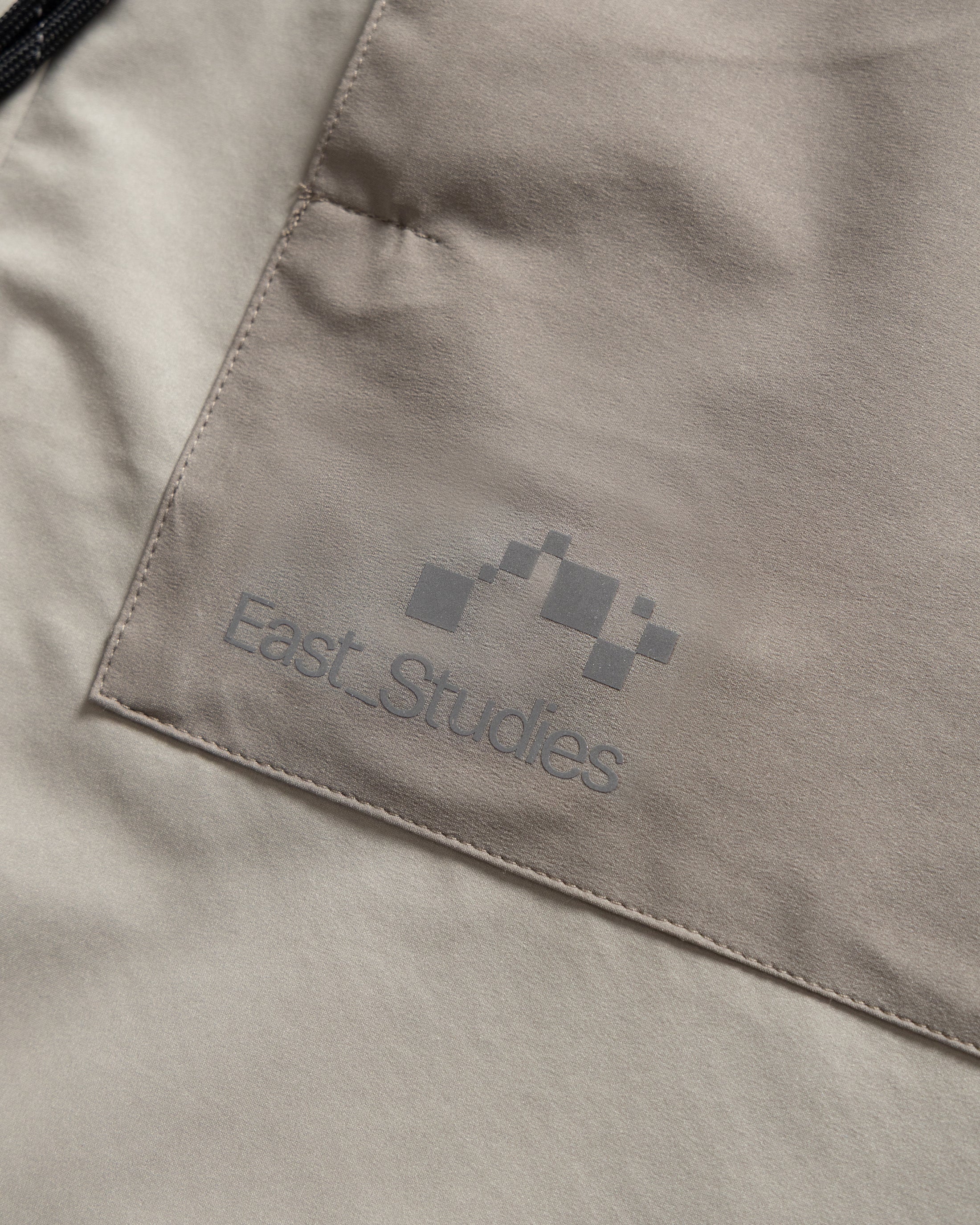 EAST STUDIES MS-120 SHIFT JACKET - STONE / MORCELLA WEATHER-REPELLENT 3L BONDED MEMBRANE - Image 3