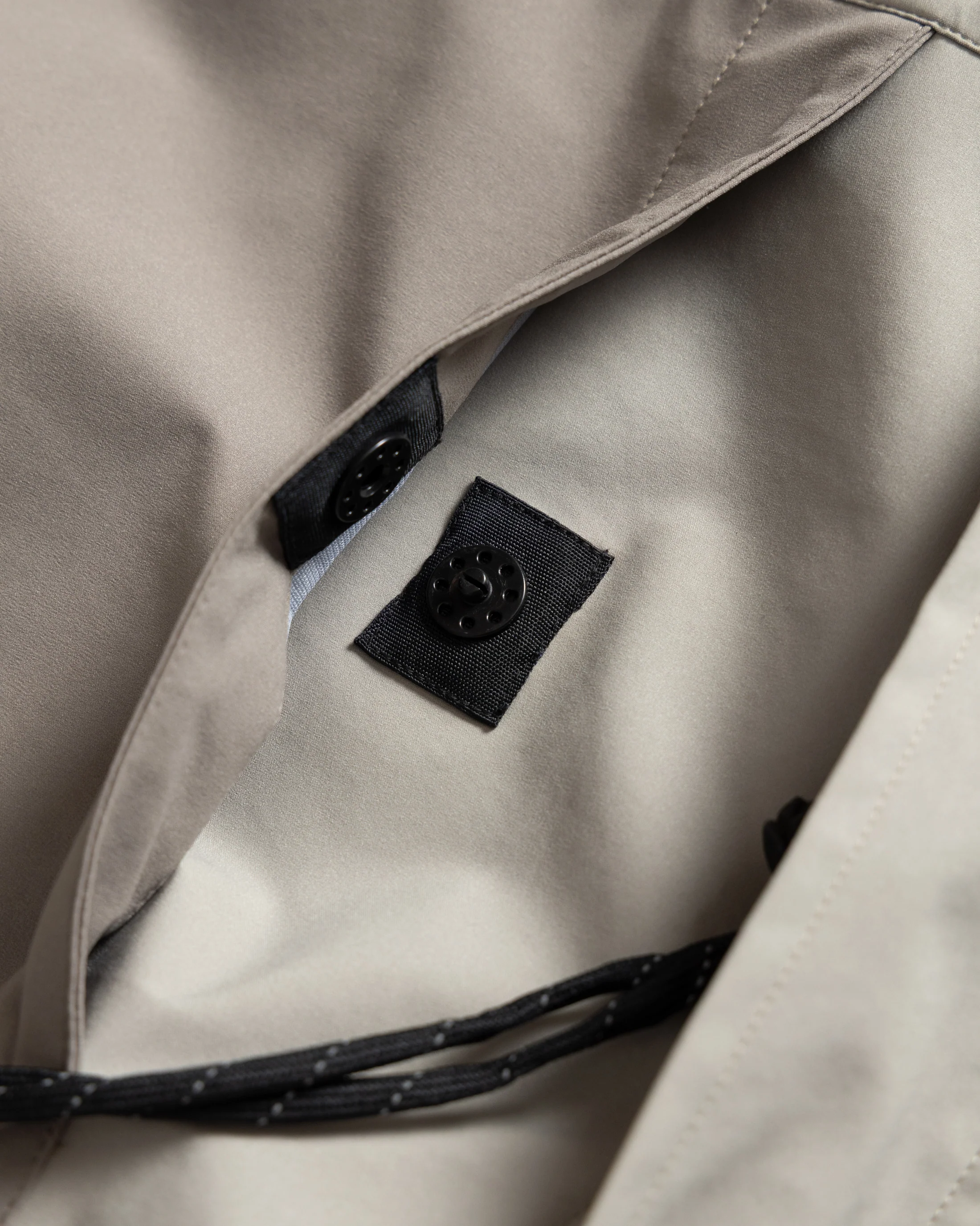 EAST STUDIES MS-120 SHIFT JACKET - STONE / MORCELLA WEATHER-REPELLENT 3L BONDED MEMBRANE - Image 6