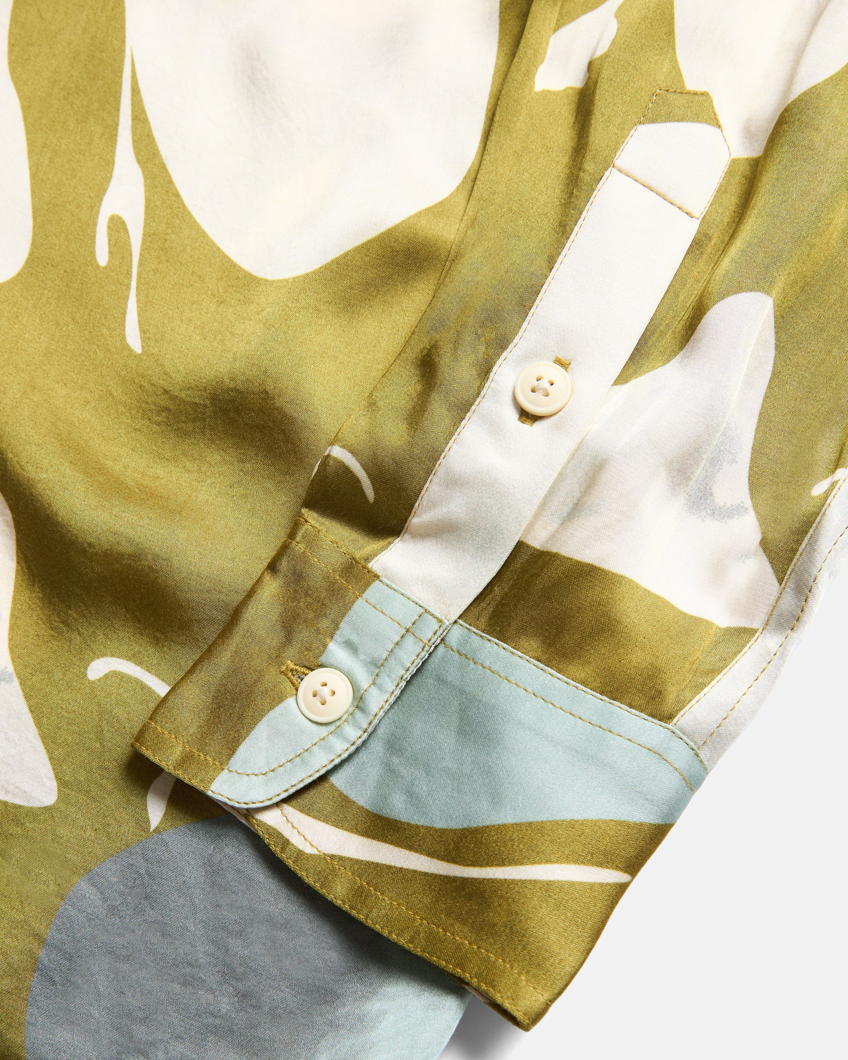 ELLIS VINTAGE LONG POINT COLLAR SHIRT - OLIVE MOSS RIVERBED ROCKS PRINTED VEGAN SILK - Image 7