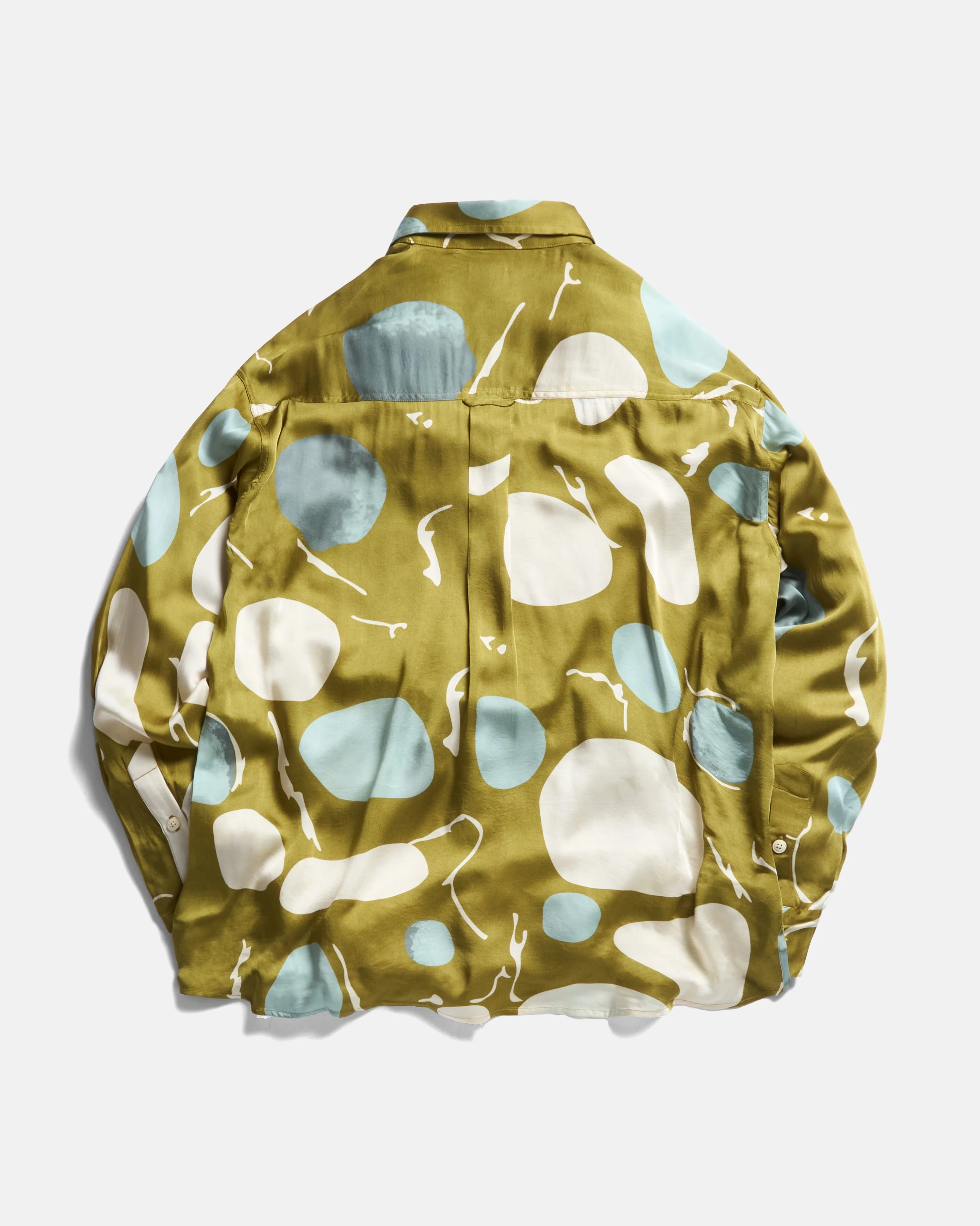 ELLIS VINTAGE LONG POINT COLLAR SHIRT - OLIVE MOSS RIVERBED ROCKS PRINTED VEGAN SILK - Image 9