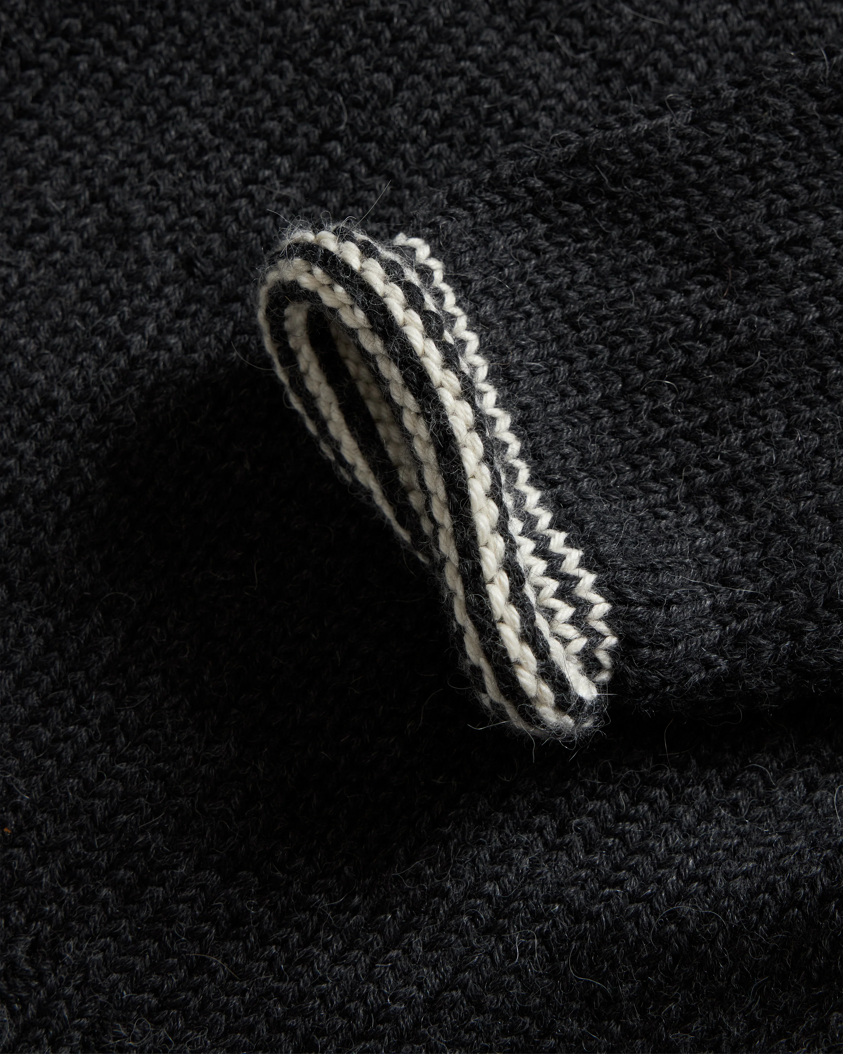 FRANKO FAIRISLE ROLLNECK SWEATER - SLATE GRAY / ECRU / INDIGO HANDLOOM BABY ALPACA - Image 4