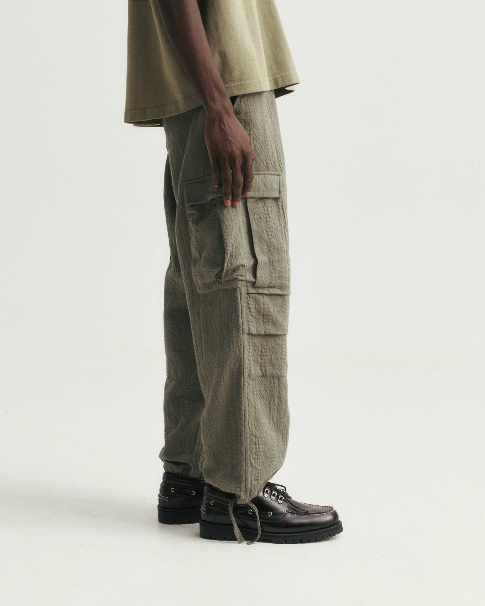 GORECKI CARGO PANT - ANCIENT OLIVE DOUBLE WEAVE JACQUARD COTTON - Image 6