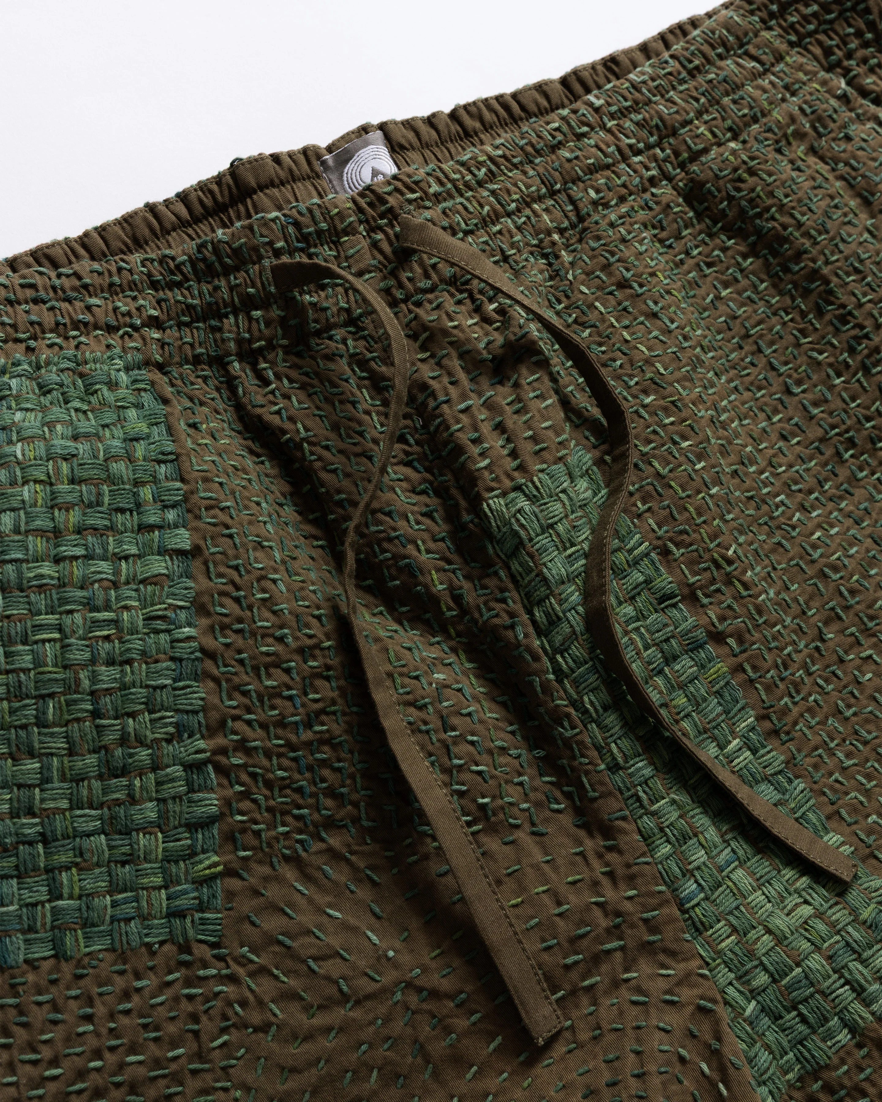 JAIPUR EASY SHORTS - OLIVE / "GRINDIGO" PATCHWORK KANTHA STITCHED COTTON CANVAS - Image 3