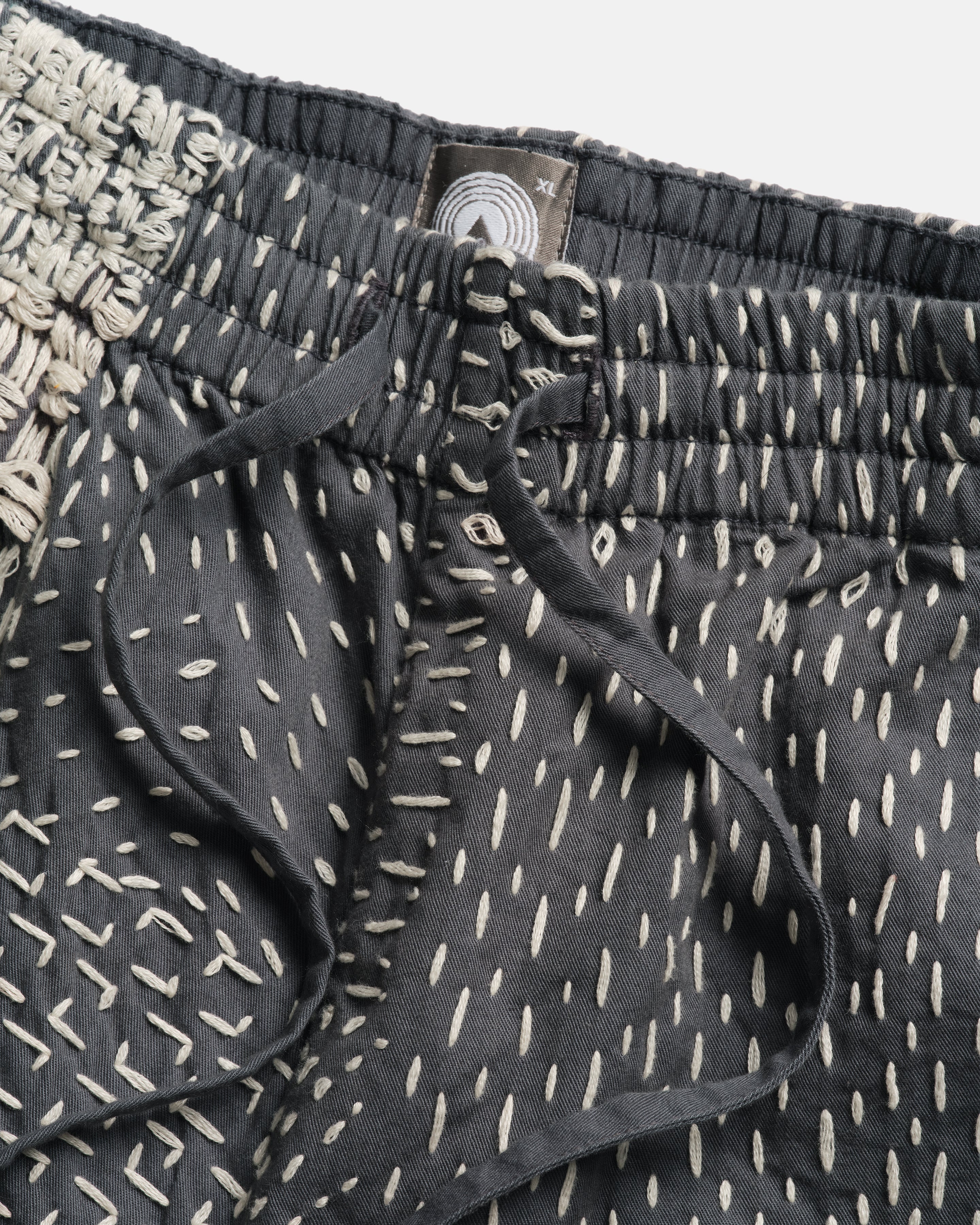 JAIPUR EASY SHORTS - WASHED SLATE/ECRU PATCHWORK KANTHA STITCHED COTTON CANVAS - Image 3