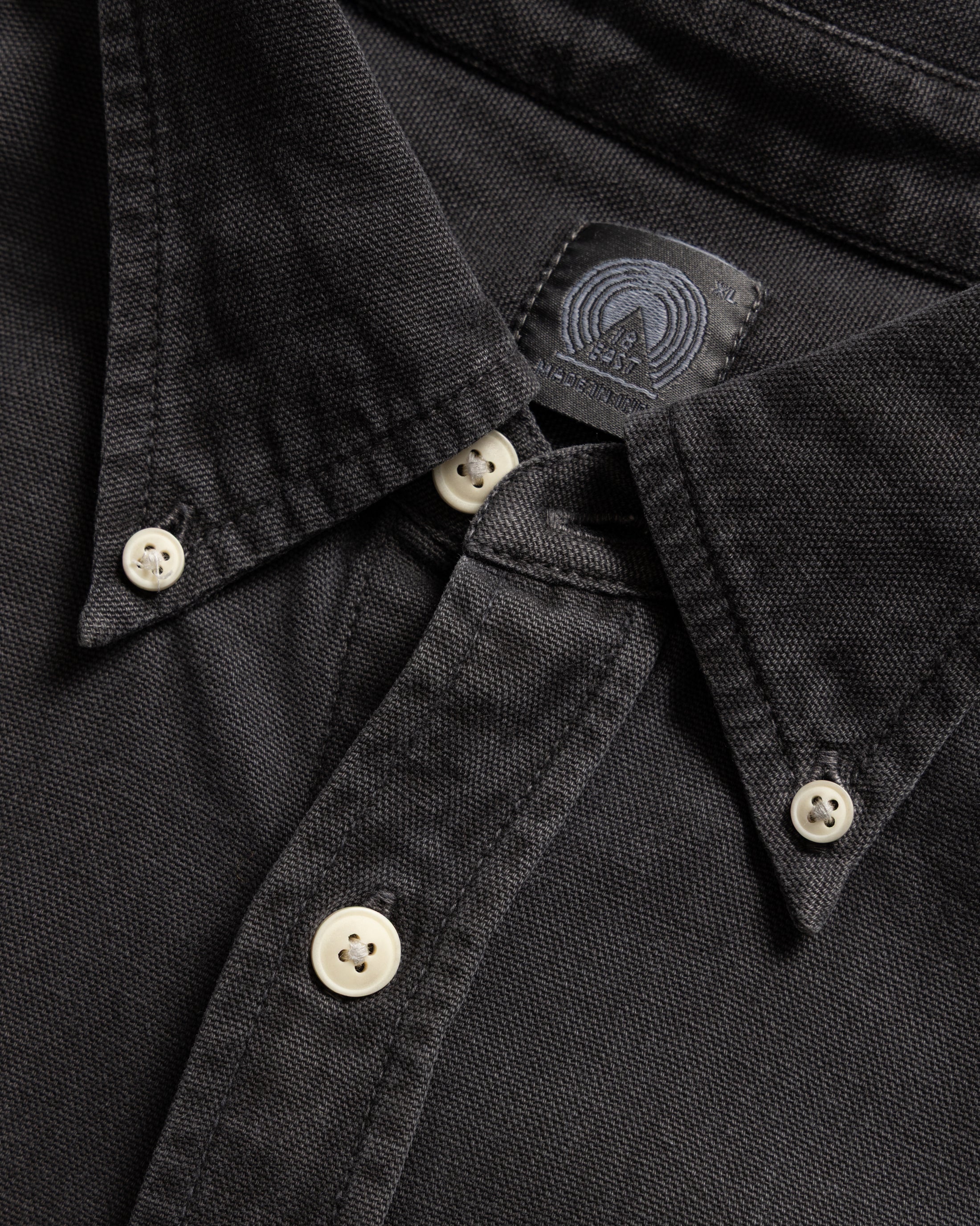 JESPER VINTAGE BUTTON DOWN SHIRT - BLACK PIGMENT DYED OXFORD CLOTH - Image 3