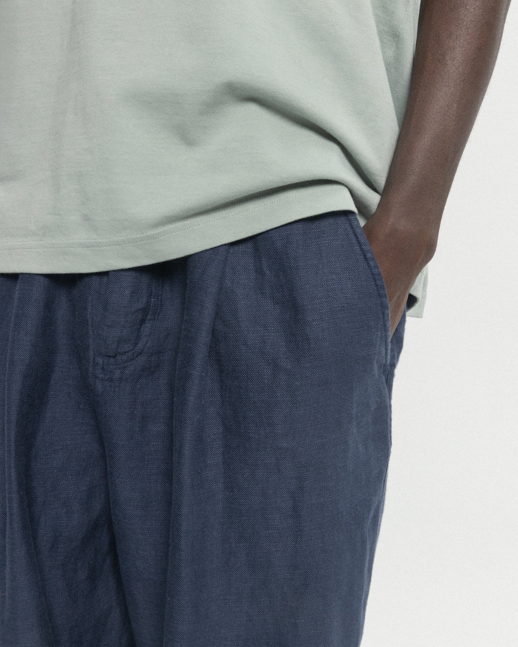 KELL PLEATED BIG PANT - NAVY LINEN TWILL - Image 5