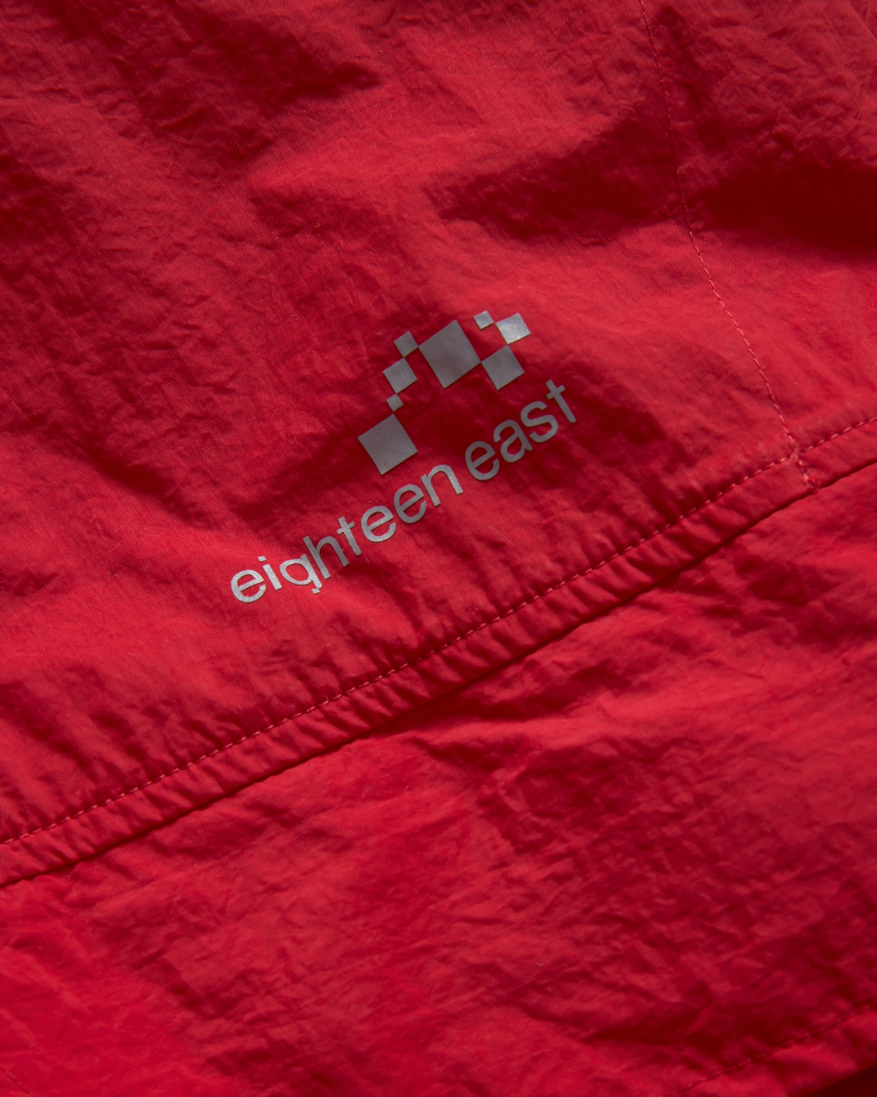 LAINES HOODED SHELL - DAN & WHIT'S RED / WASHED BLACK WATER-REPELLENT NYLON - Image 4