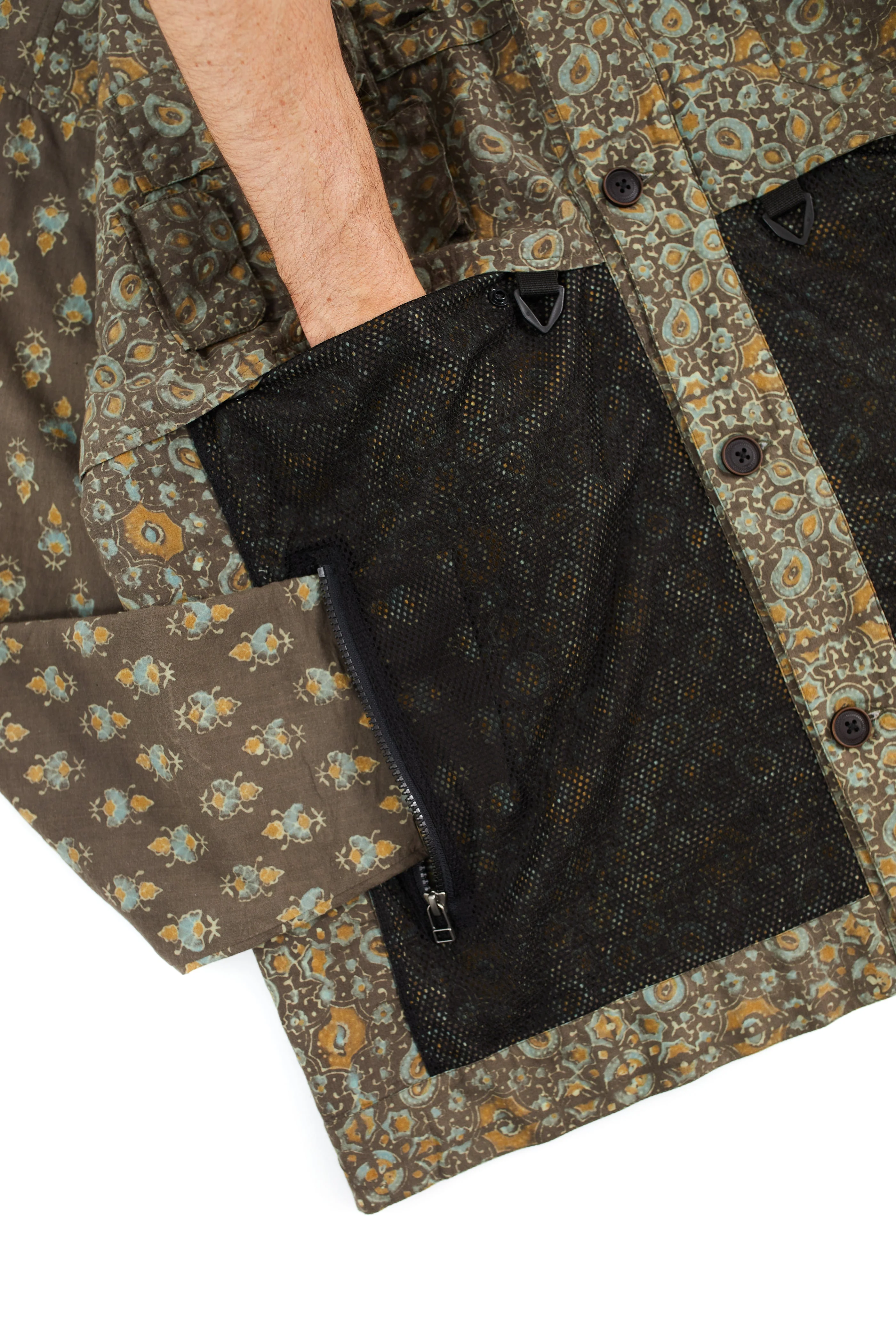 LASKY UTILITY LINER JACKET - SILT / INDIGO / TURMERIC BAGRU BLOCK PRINTED COTTON - Image 4