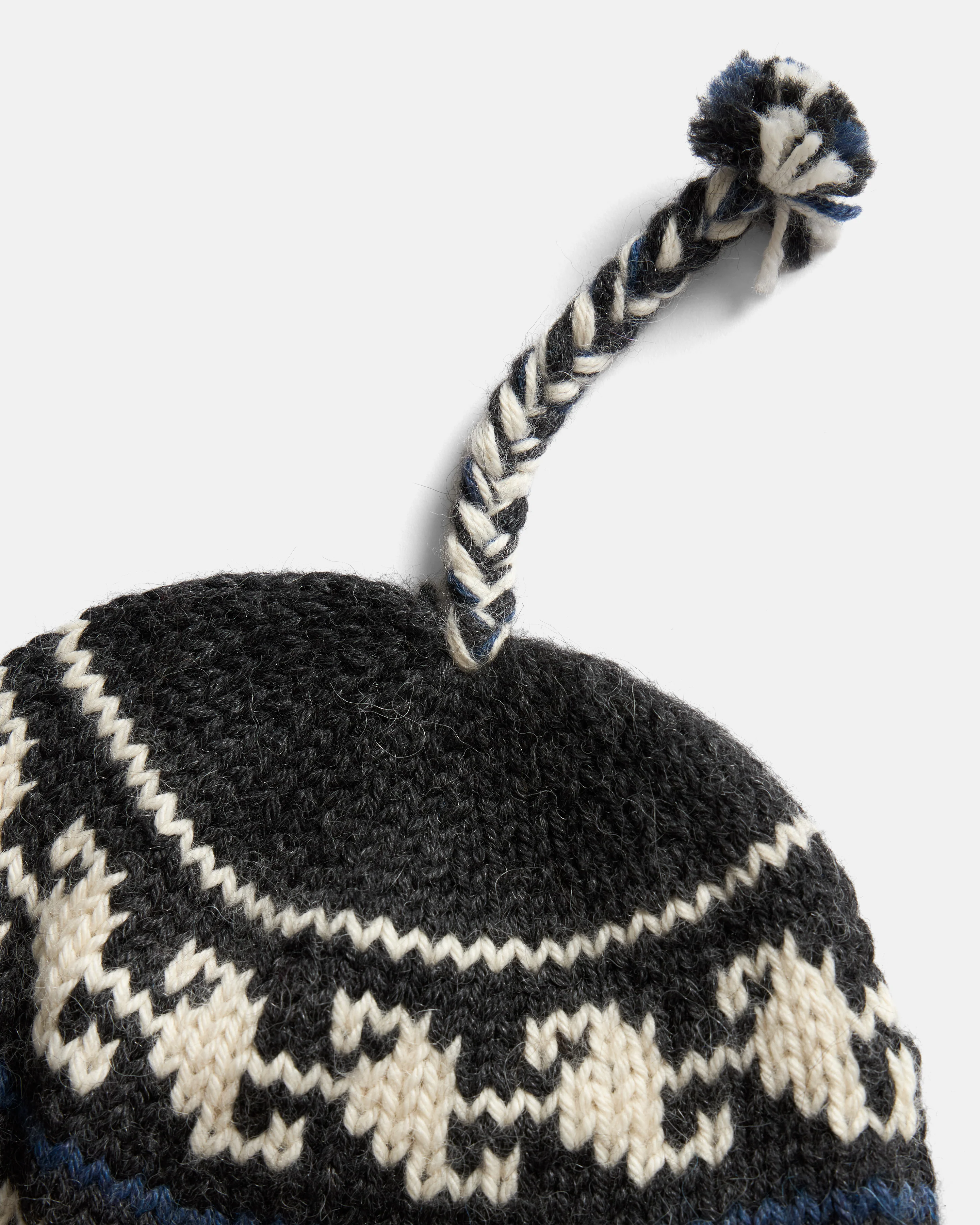 LIAM HANDLOOM KNITTED EARFLAP BEANIE - SLATE GRAY / ECRU / INDIGO BABY ALPACA - Image 6