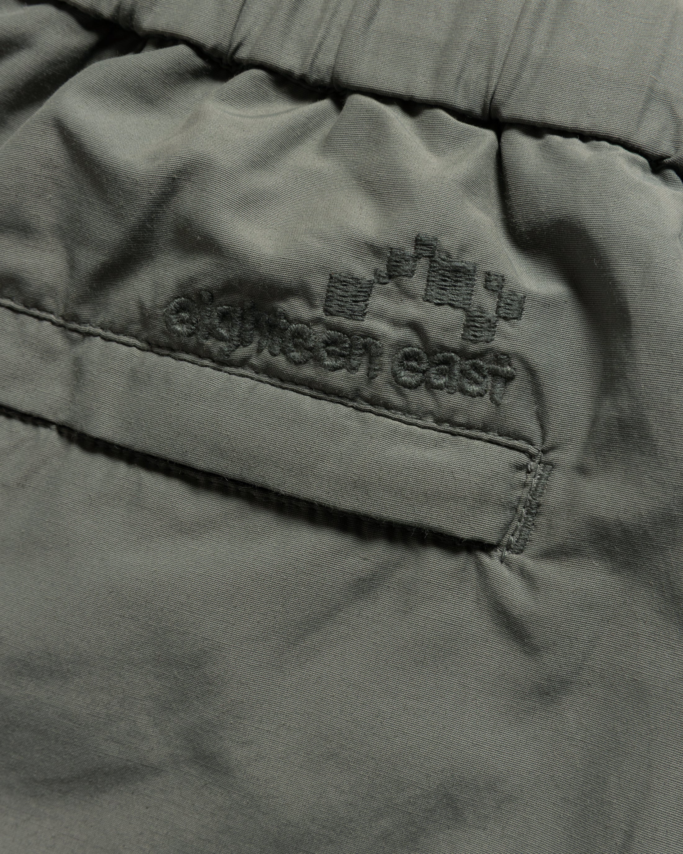 WARREN TREK SHORTS - BLUESTONE WATER-REPELLENT 60/40 MOUNTAIN CLOTH WITH FULL MESH LINING - Image 4