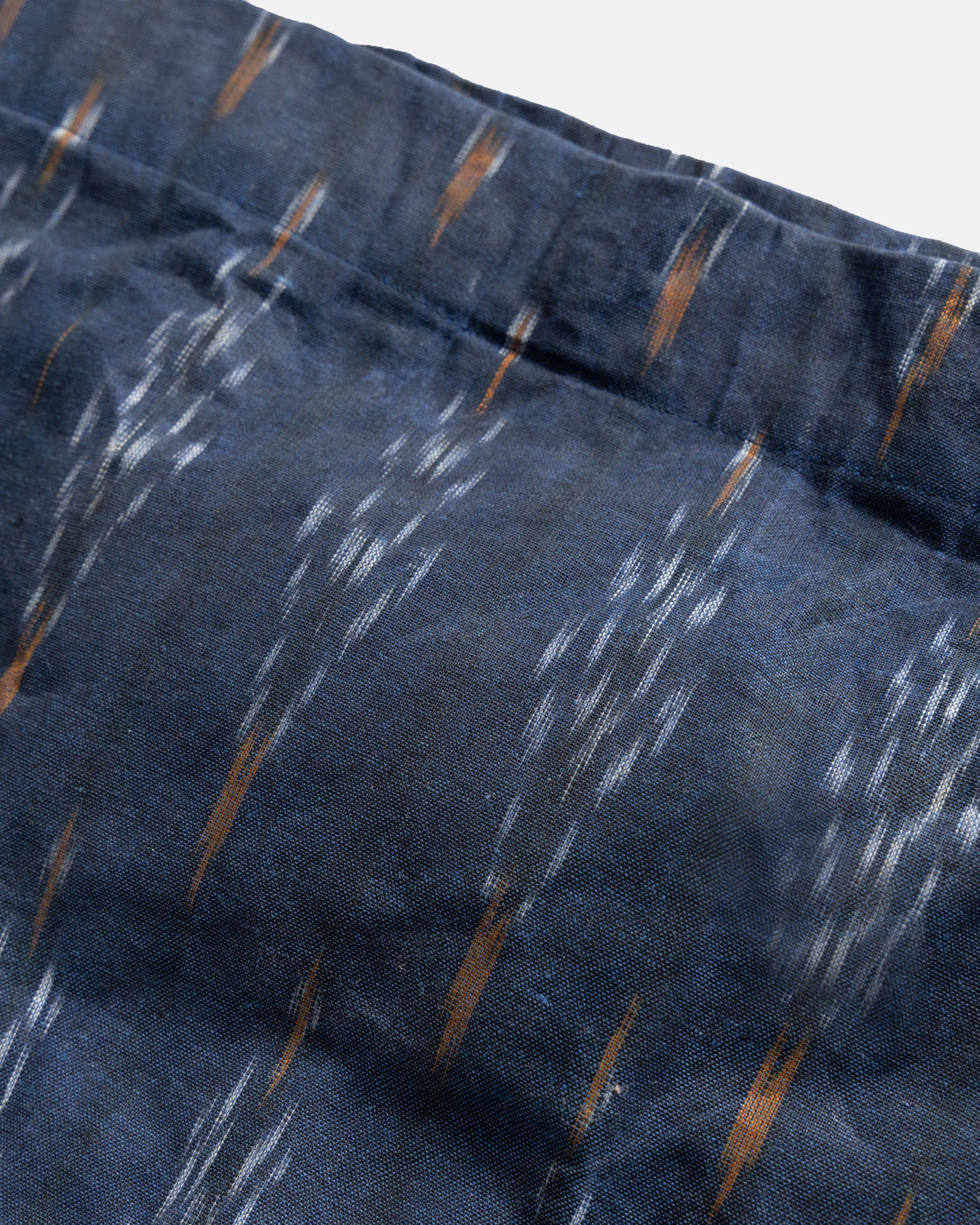 CONVERTIBLE CARRY-ALL SLING - MIDNIGHT / ECRU / ORANGE BEESWAX COATED HANDWOVEN COTTON IKAT - Image 5