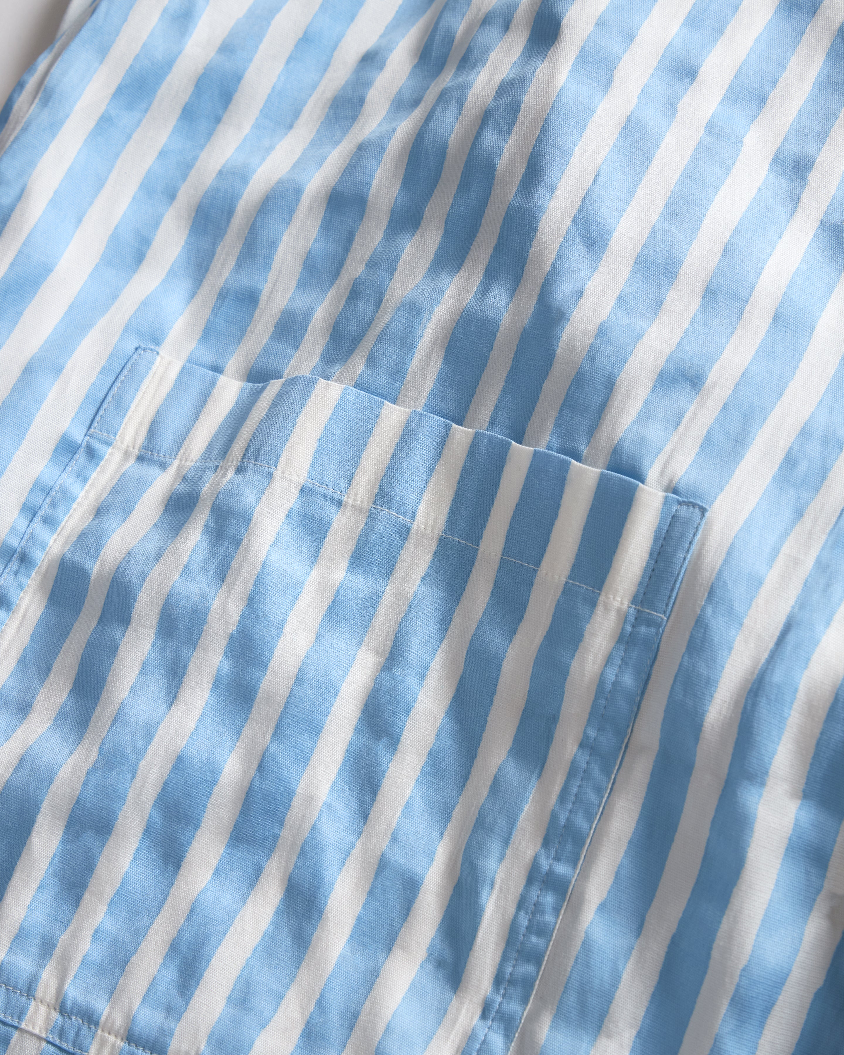 DORMIRE PYJAMA SHIRT - ECRU / WASHED INDIGO HAND-BLOCKPRINTED SUVIN COTTON - Image 4