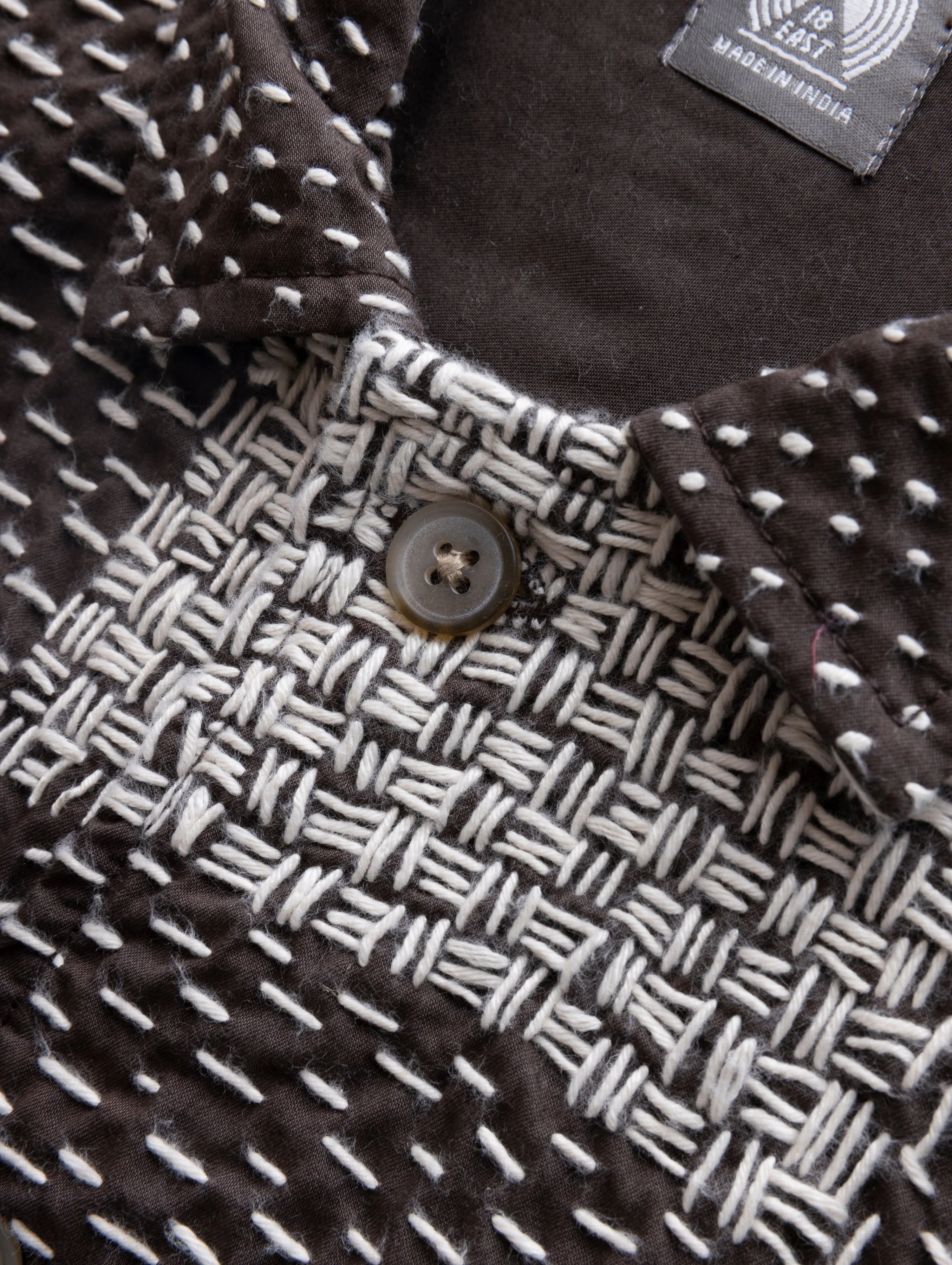 S/S SAM SHIRT - FONDENTE BROWN / ECRU PATCHWORK KANTHA STITCHED COTTON - Image 2