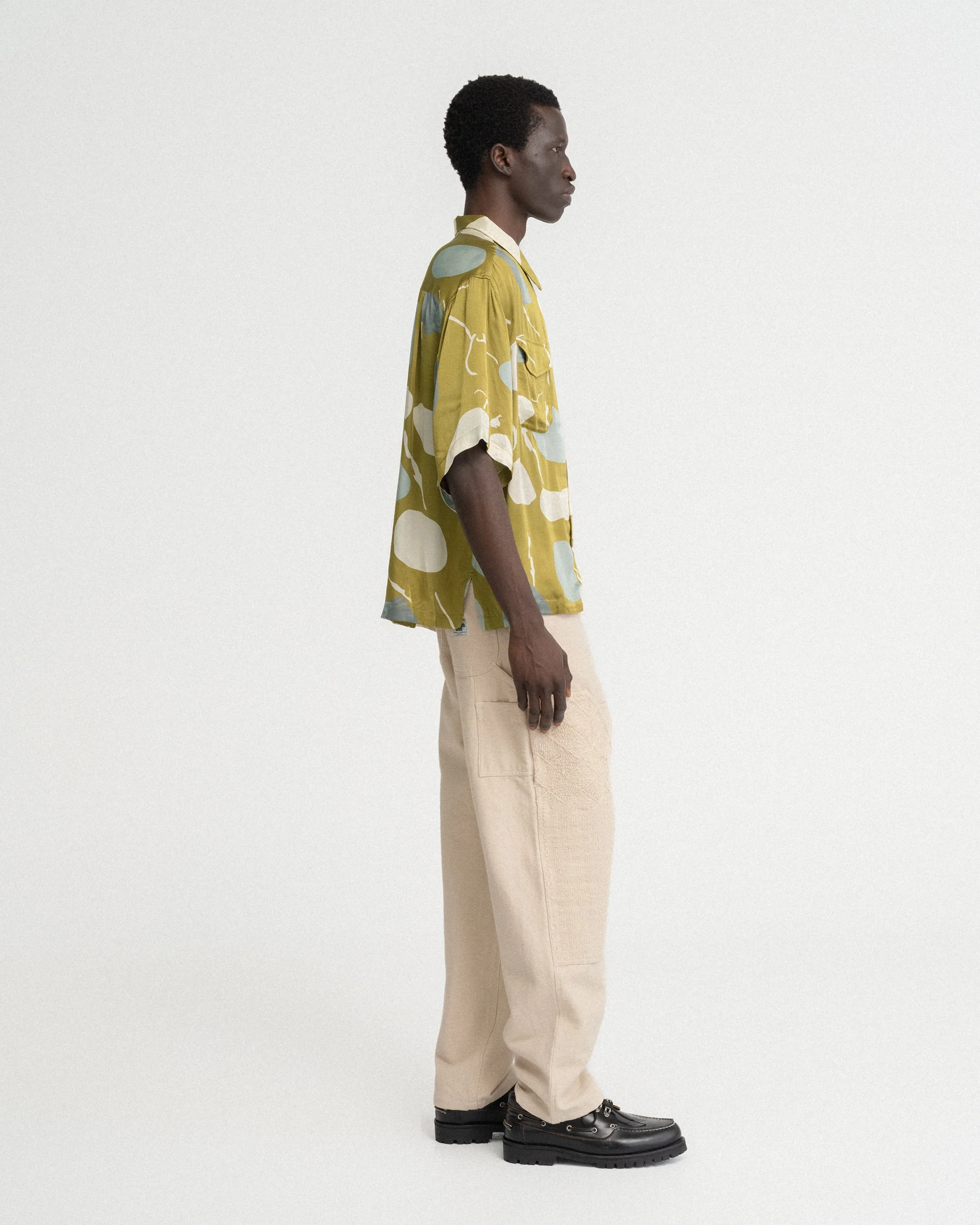 SS WES SHIRT - OLIVE MOSS RIVERBED ROCKS PRINTED VEGAN SILK - Image 8