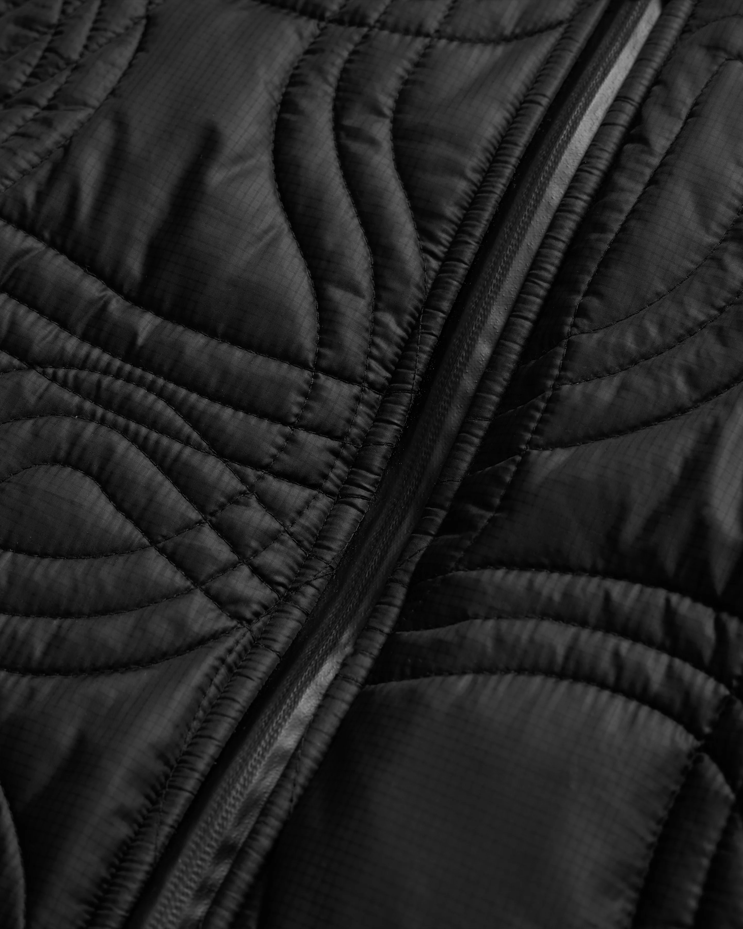 TRACKS QUILTED JACKET - BLACK FLYWEIGHT NYLON RIPSTOP - Image 3