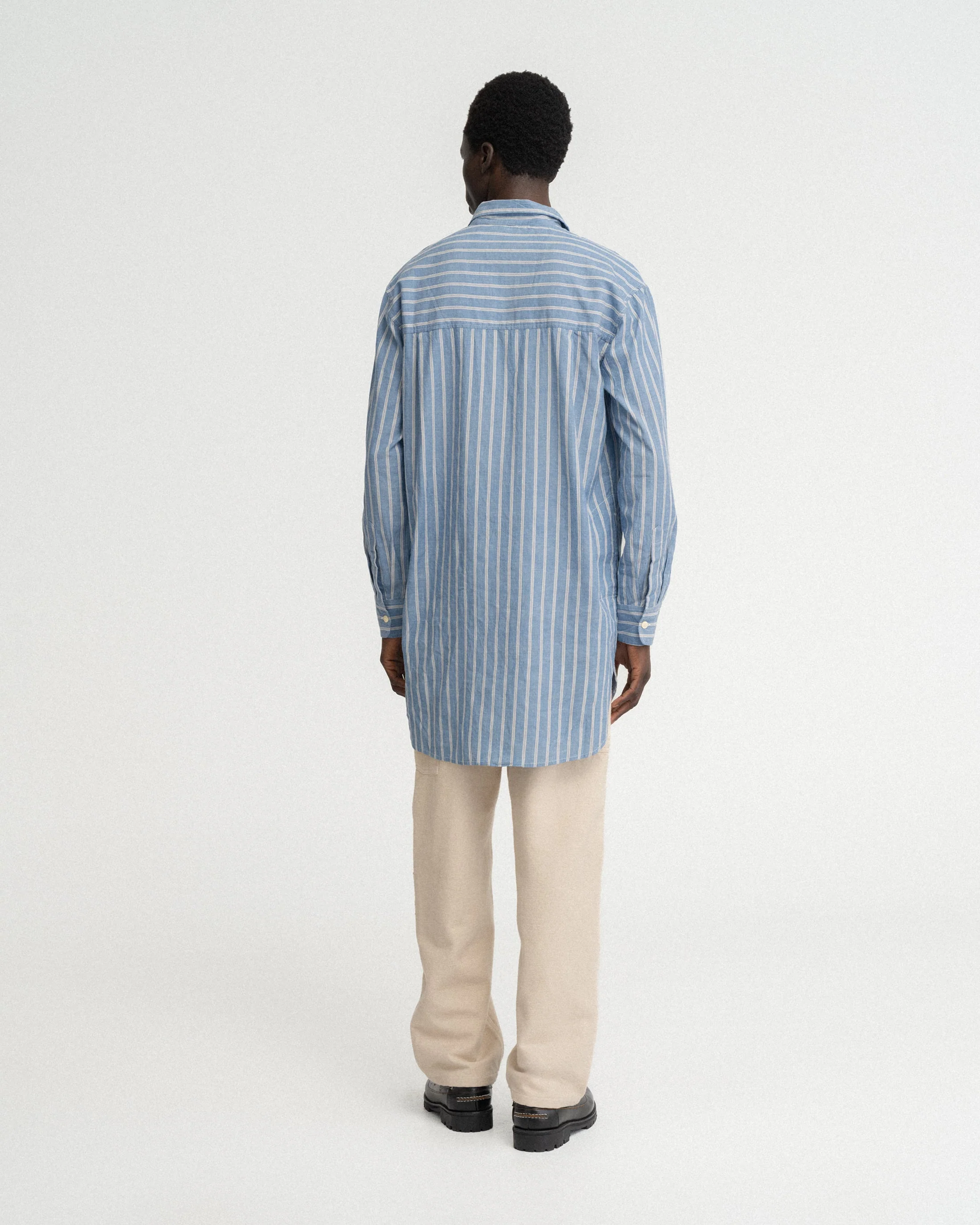 UDAI KURTA - CHAMBRAY / WHITE / NAVY YARN DYED END ON END COTTON - Image 8