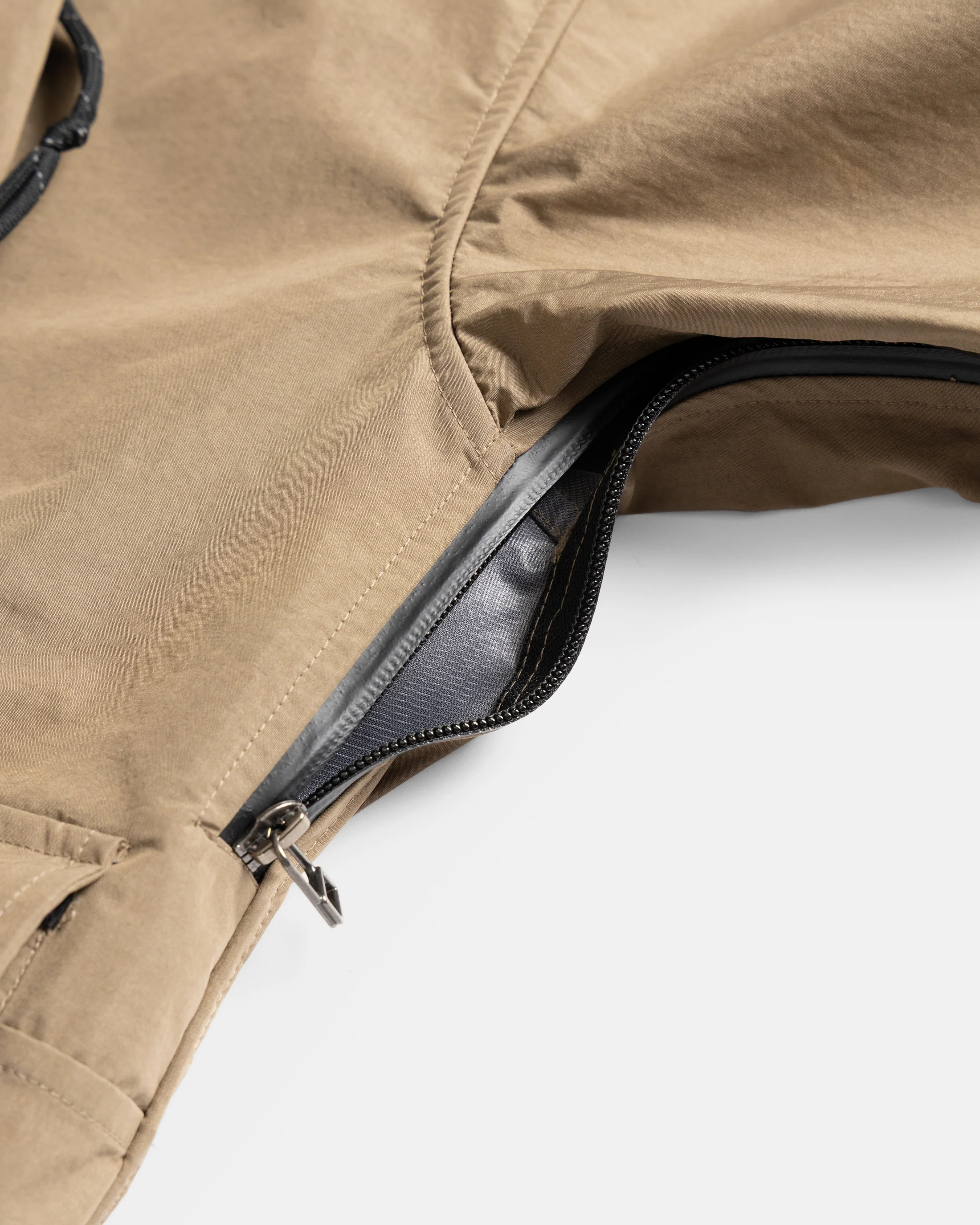 CASCADE OUTDOOR PROTECTION SYSTEM HOODED SHELL - DRIED SOIL WATER-REPELLENT 3L BONDED MEMBRANE - Image 4