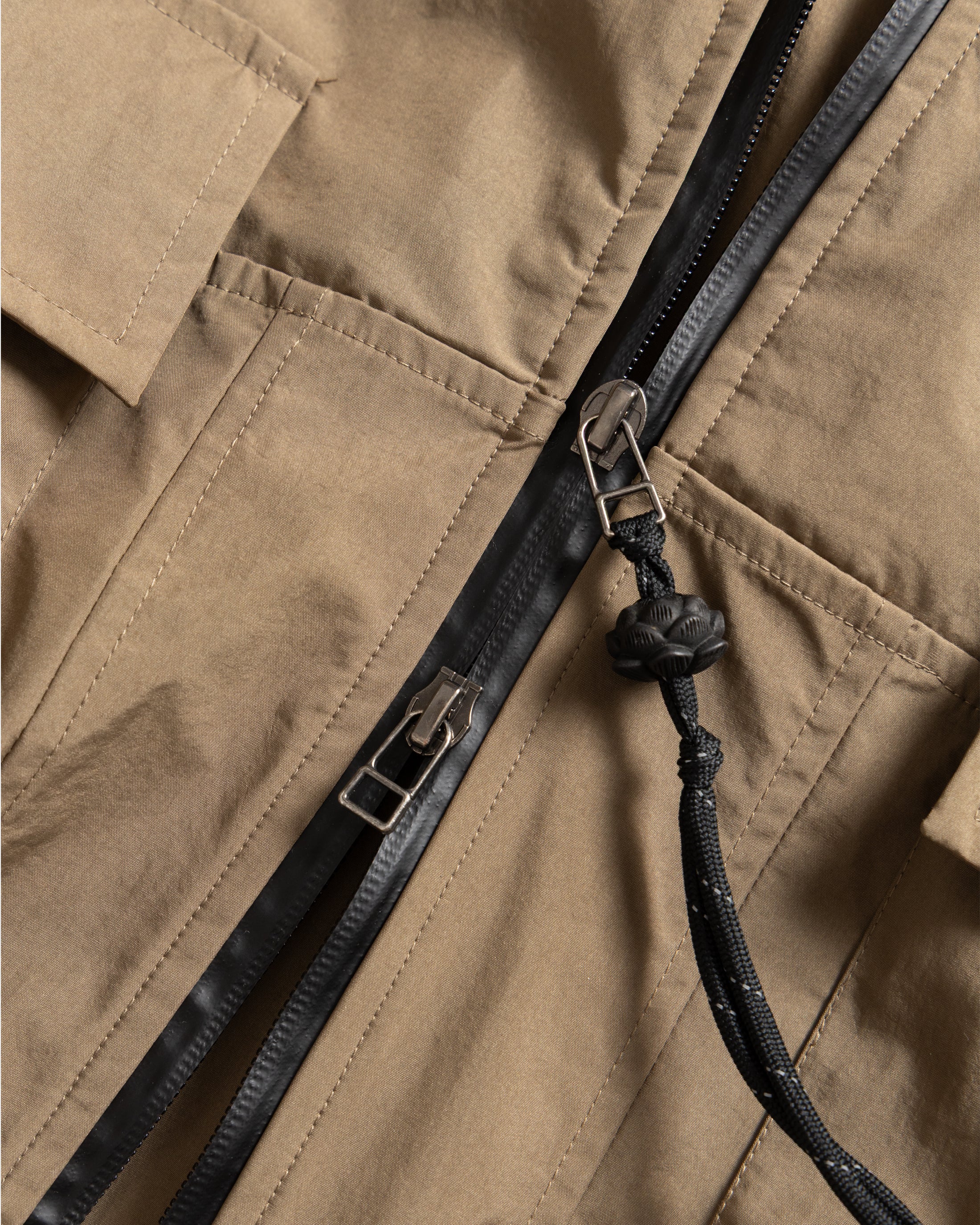 CASCADE OUTDOOR PROTECTION SYSTEM HOODED SHELL - DRIED SOIL WATER-REPELLENT 3L BONDED MEMBRANE - Image 8