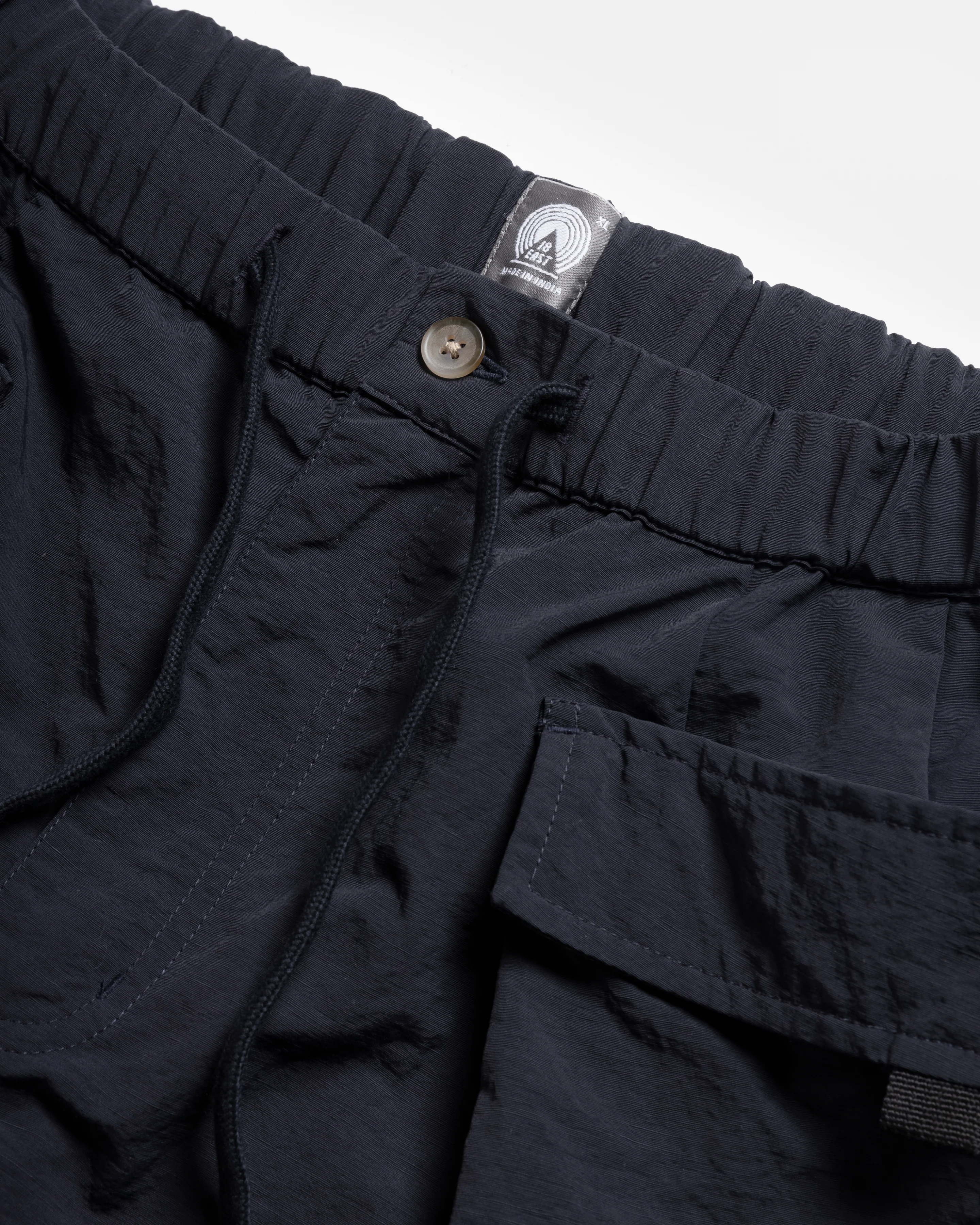 VETTI BALLOON PANT - MIDNIGHT NAVY WATER-REPELLENT NYLON TASLAN - Image 3