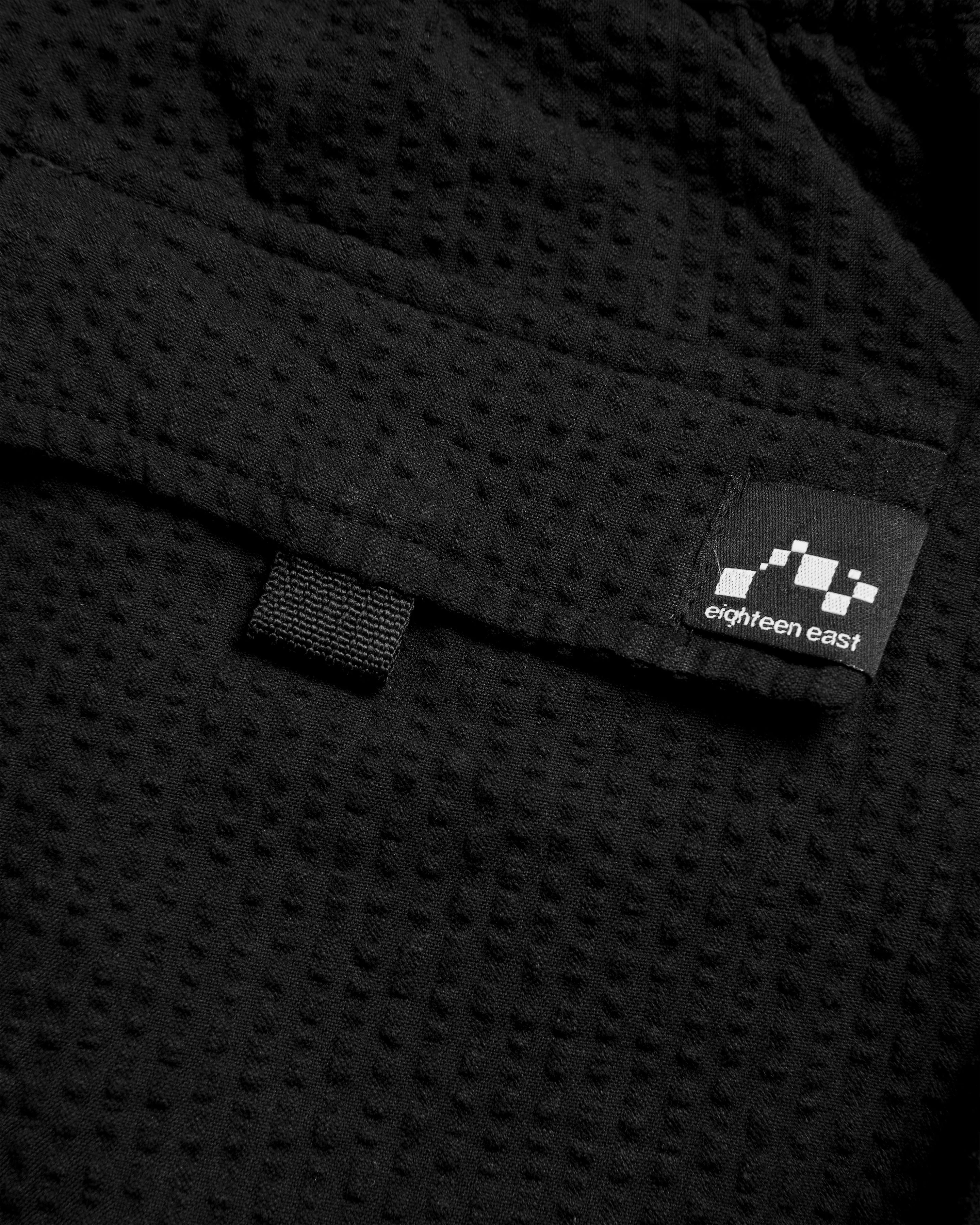 VETTI UTILITY SHORTS - TONAL BLACK COTTON SEERSUCKER - Image 5