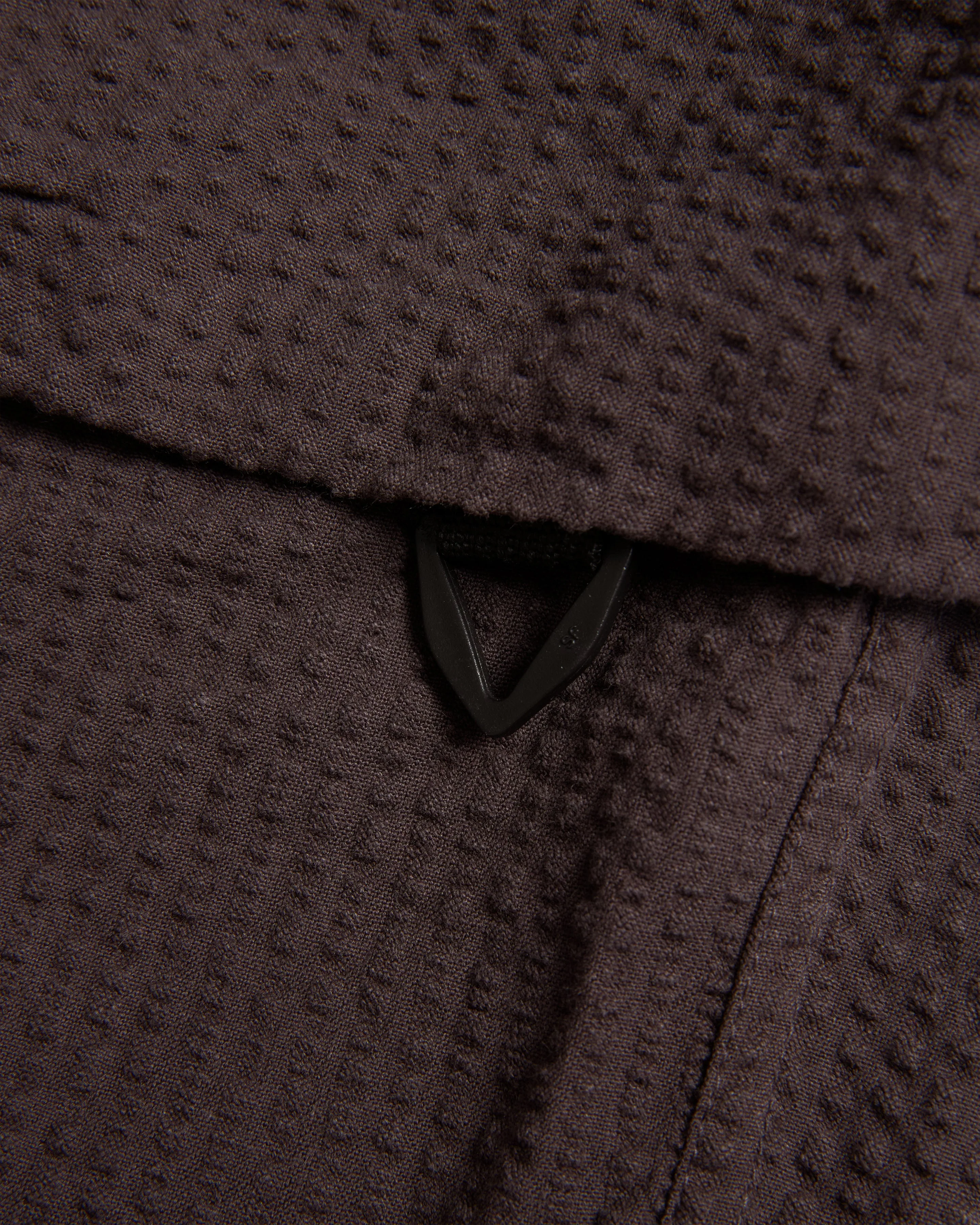 VETTI UTILITY SHORTS - TONAL FONDENTE COTTON SEERSUCKER - Image 5