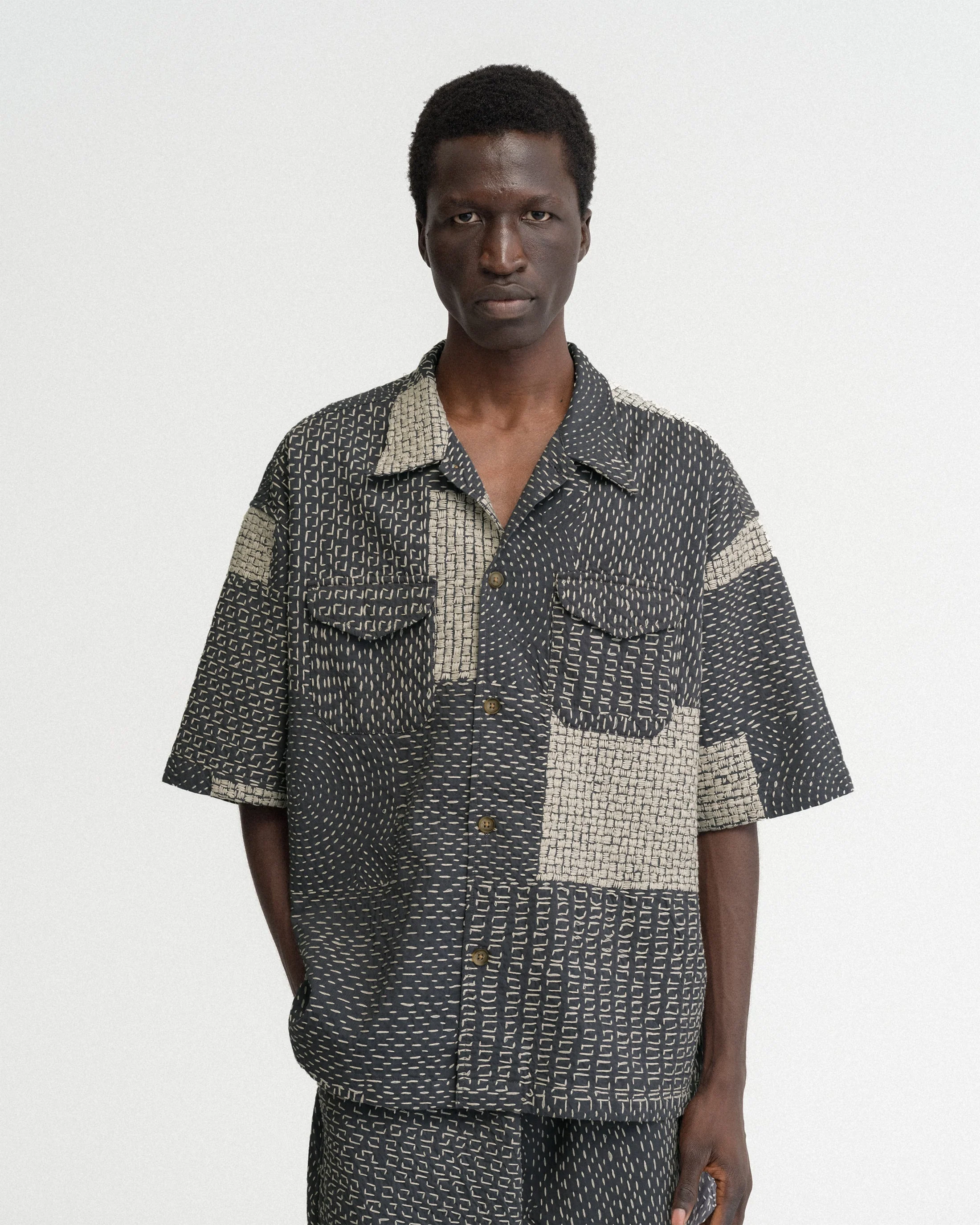 S/S WES SHIRT - WASHED SLATE/ECRU PATCHWORK KANTHA STITCHED COTTON CANVAS - Image 2