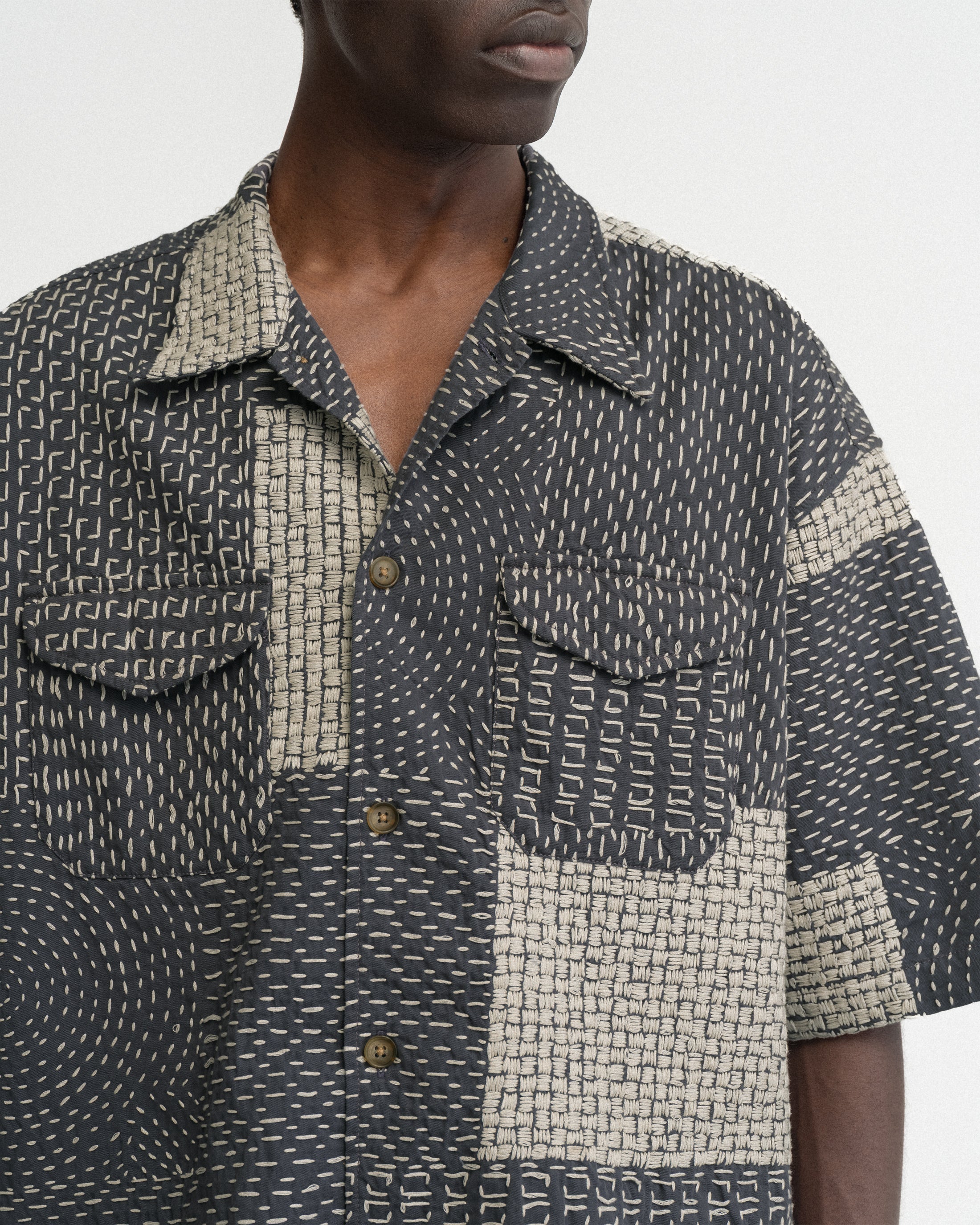 S/S WES SHIRT - WASHED SLATE/ECRU PATCHWORK KANTHA STITCHED COTTON CANVAS - Image 6