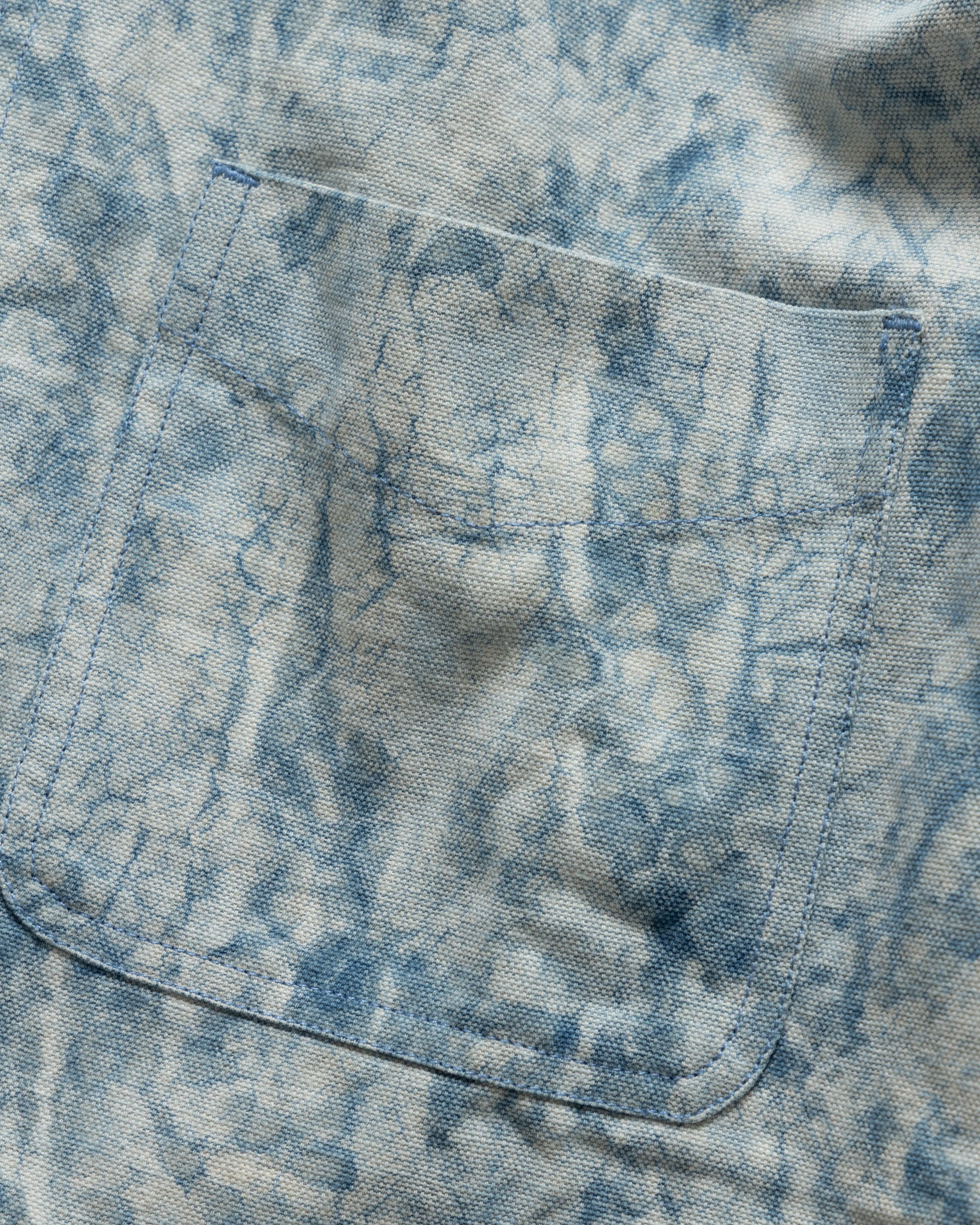 WOLF BUTTON-DOWN SHIRT - INDIGO DABU DYED HEAVY OXFORD CLOTH - Image 4